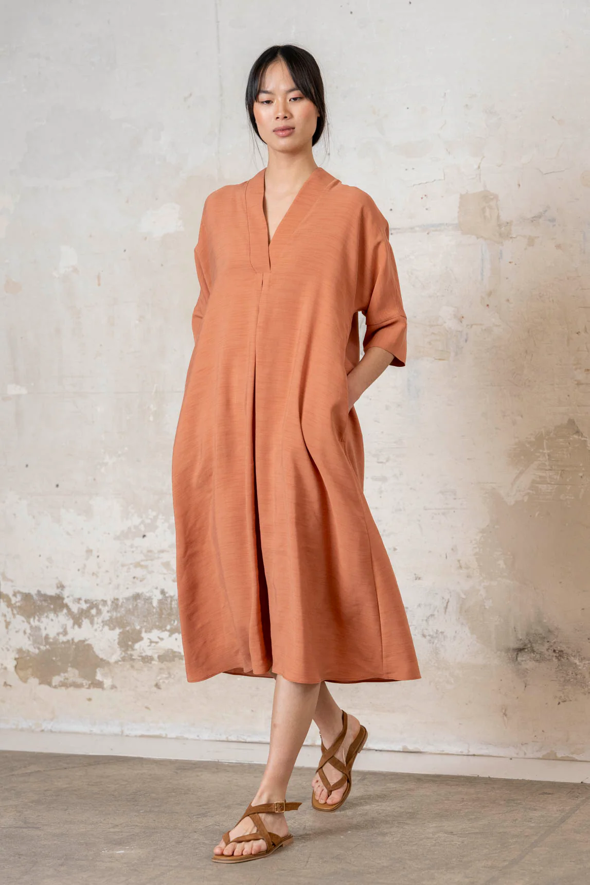 Rivera-Spanien Vestido Buccheri teja