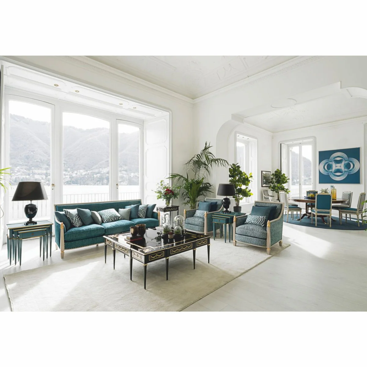 Luxury Baroque coffee table with glass top black / gold 127 cm - Made in Italy