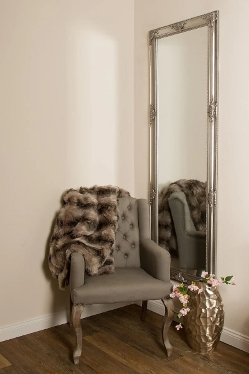 Baroque wall mirror silver 65 x H. 190 cm - Handcrafted baroque mirror with wooden frame and beautiful decorations