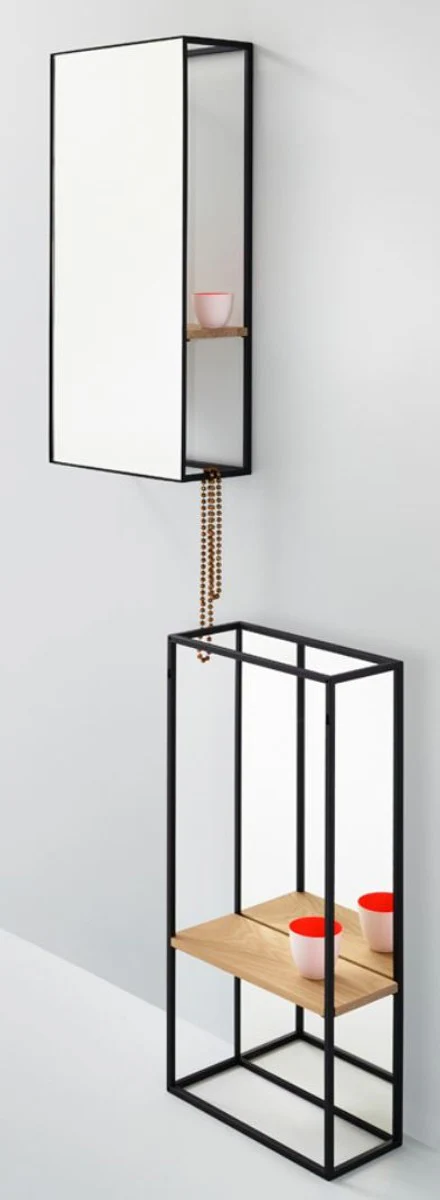 Color: brown / cream / gold