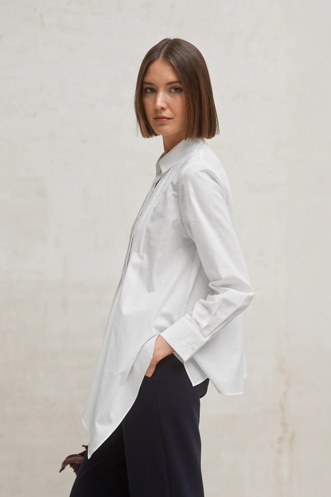 Rivera-Spanien weißes Ravena-Shirt