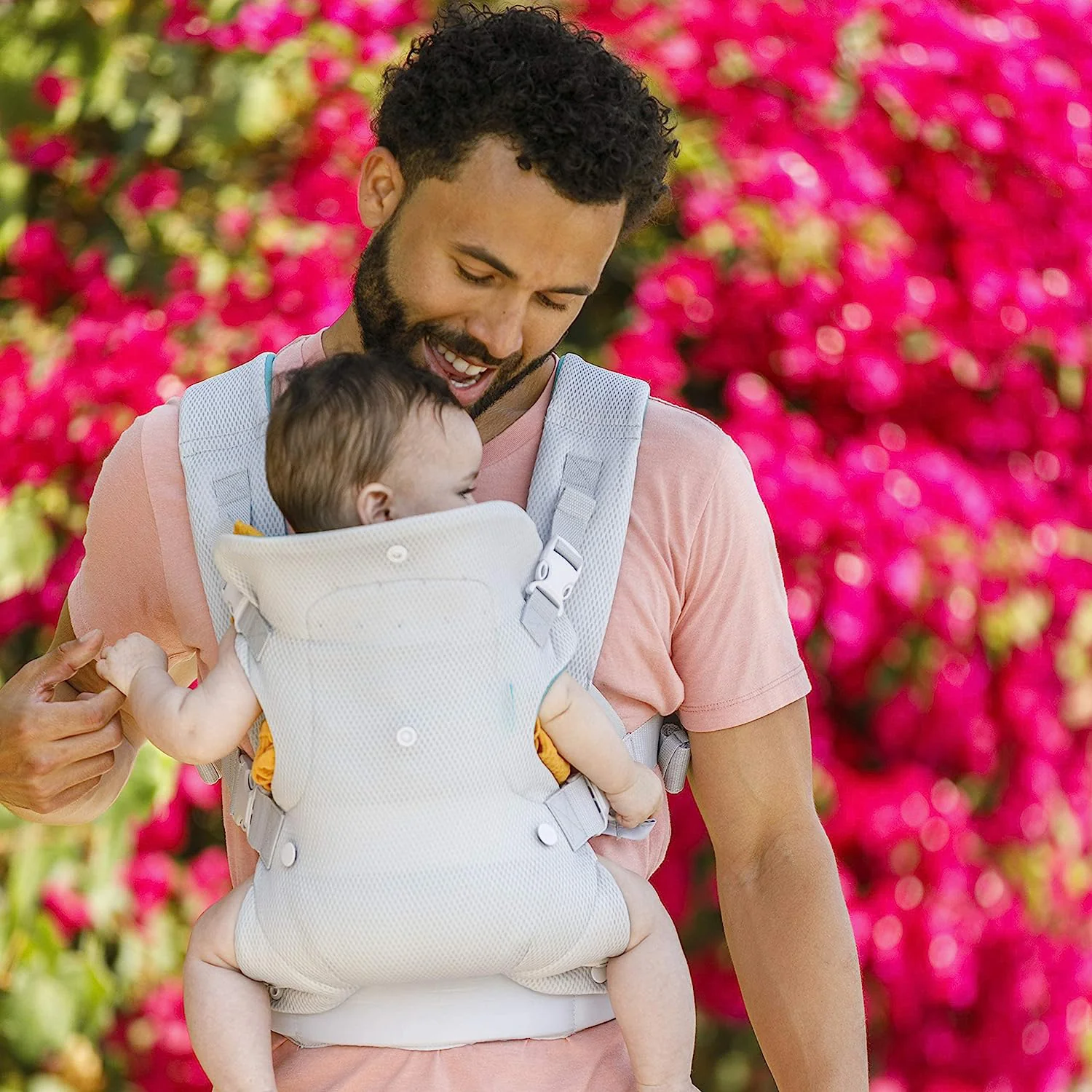 Fortschrittliche 4-in-1-Trage – Ergonomisch, umwandelbar, mit der Vorderseite nach innen und nach außen gerichtet, auf der Vorder- und Rückseite für Neugeborene und ältere Babys mit einem Gewicht von 3,6 bis 15,6 kg