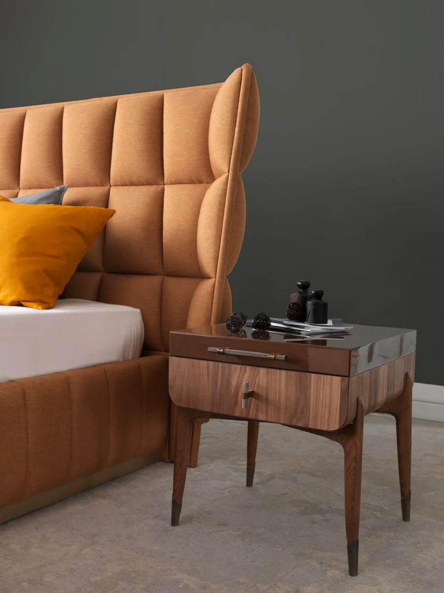 Luxury bedroom set light brown / brown - 1 double bed with headboard & 2 nightstands - Luxury bedroom furniture - Luxury bedroom furnishings