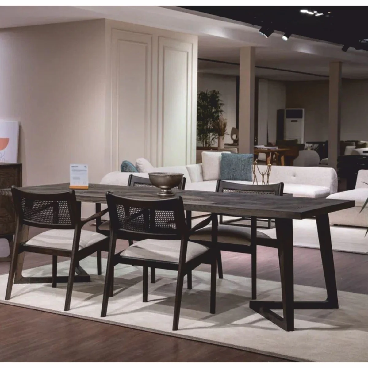 Luxury Dining Room Set Brown / Cream - 1 Dining Table and 6 Dining Chairs - Luxury Furniture