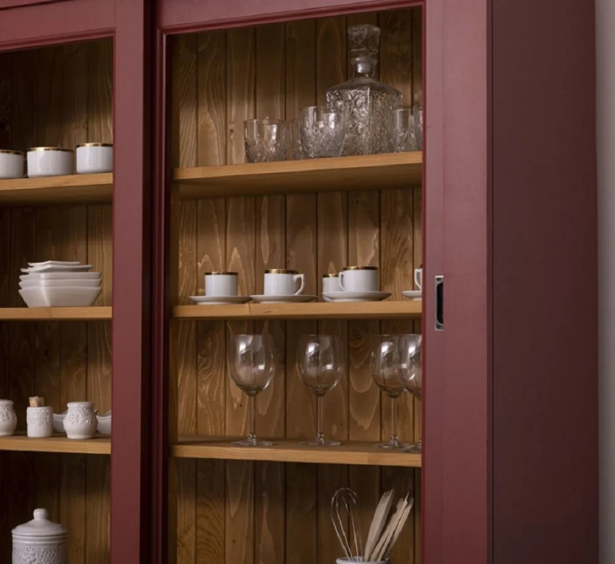 Country house style dining room cabinet Bordeaux red / natural color 142 x 48 x H. 225 cm - solid wood kitchen cabinet - country house style dining room furniture