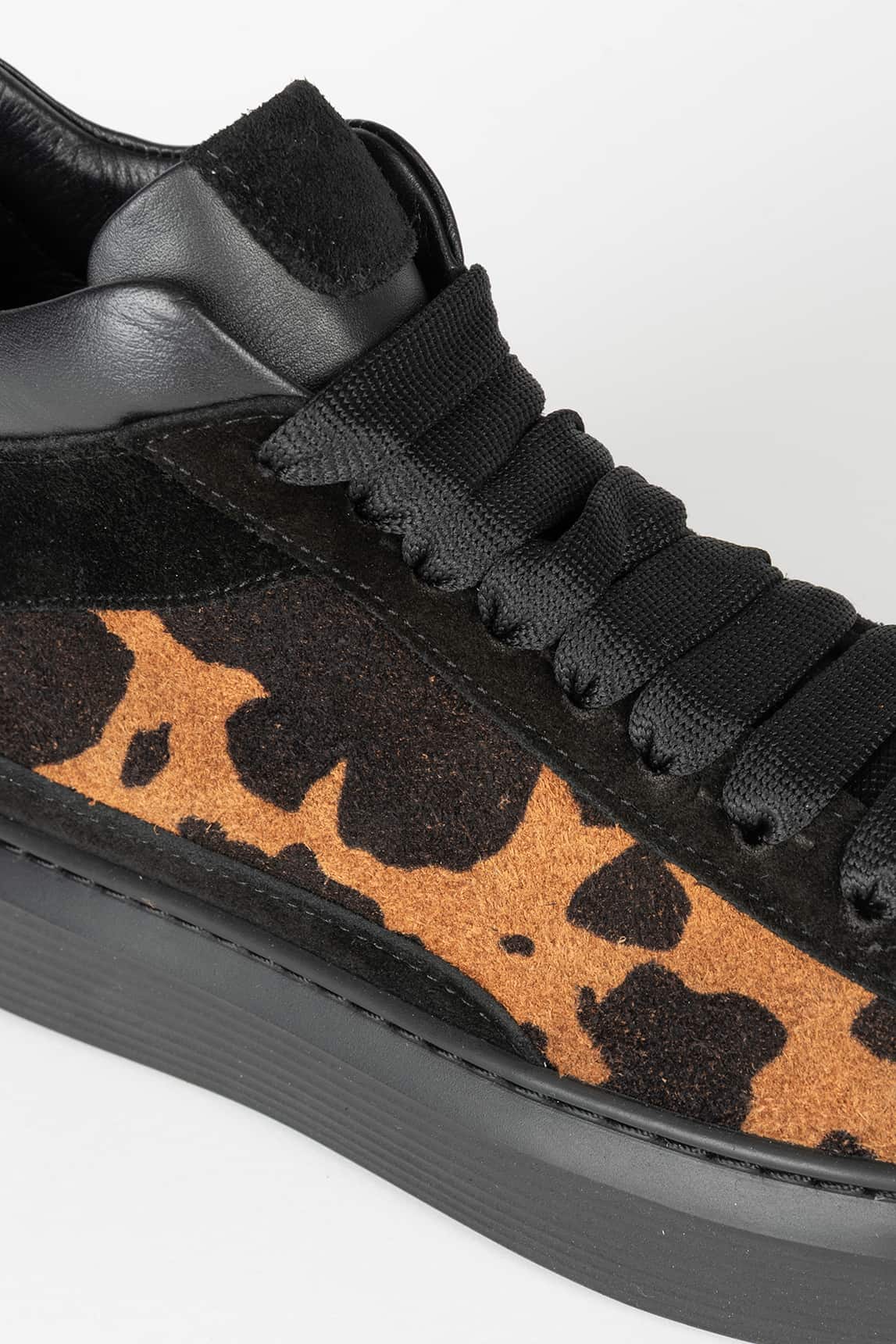 Rivera-Spanien Allegra Stiefel mit Animal-Print