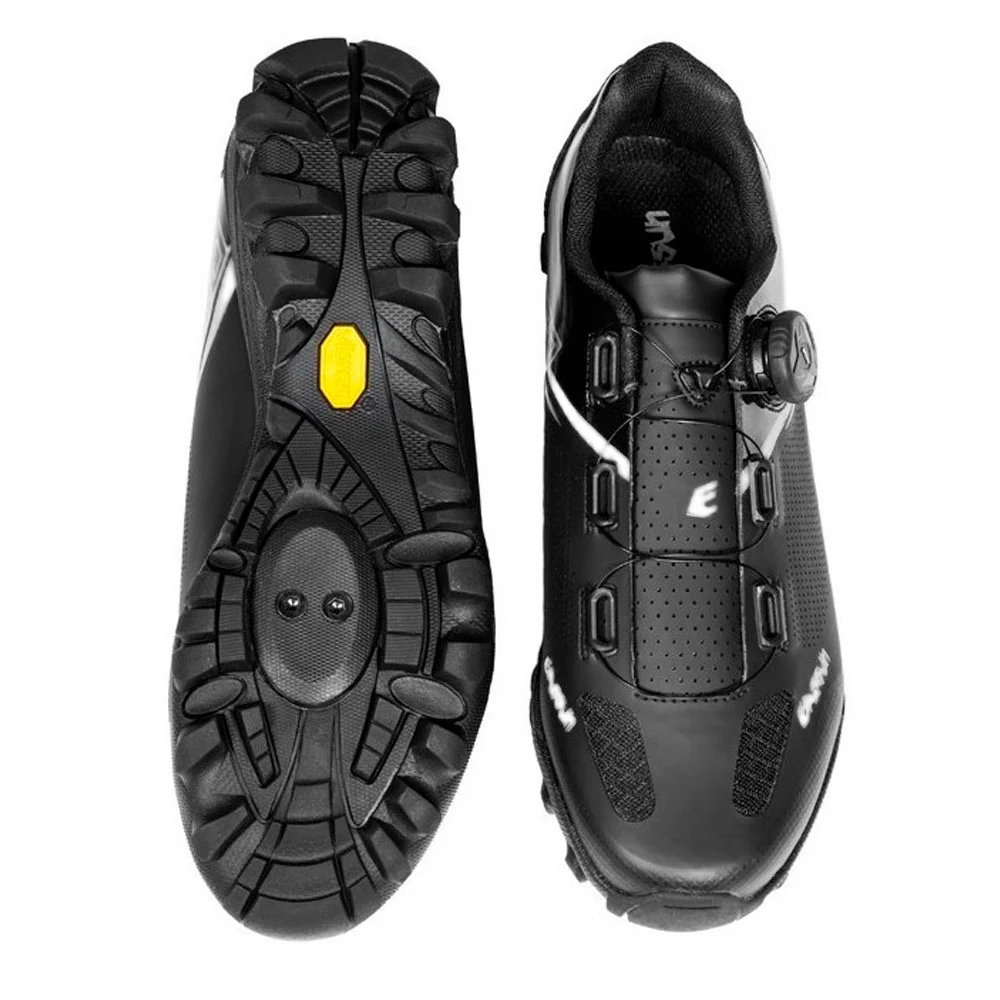 ZAPATILLAS MOUNTAIN BIKE EASSUN 320 - NEGRO / BLANCO