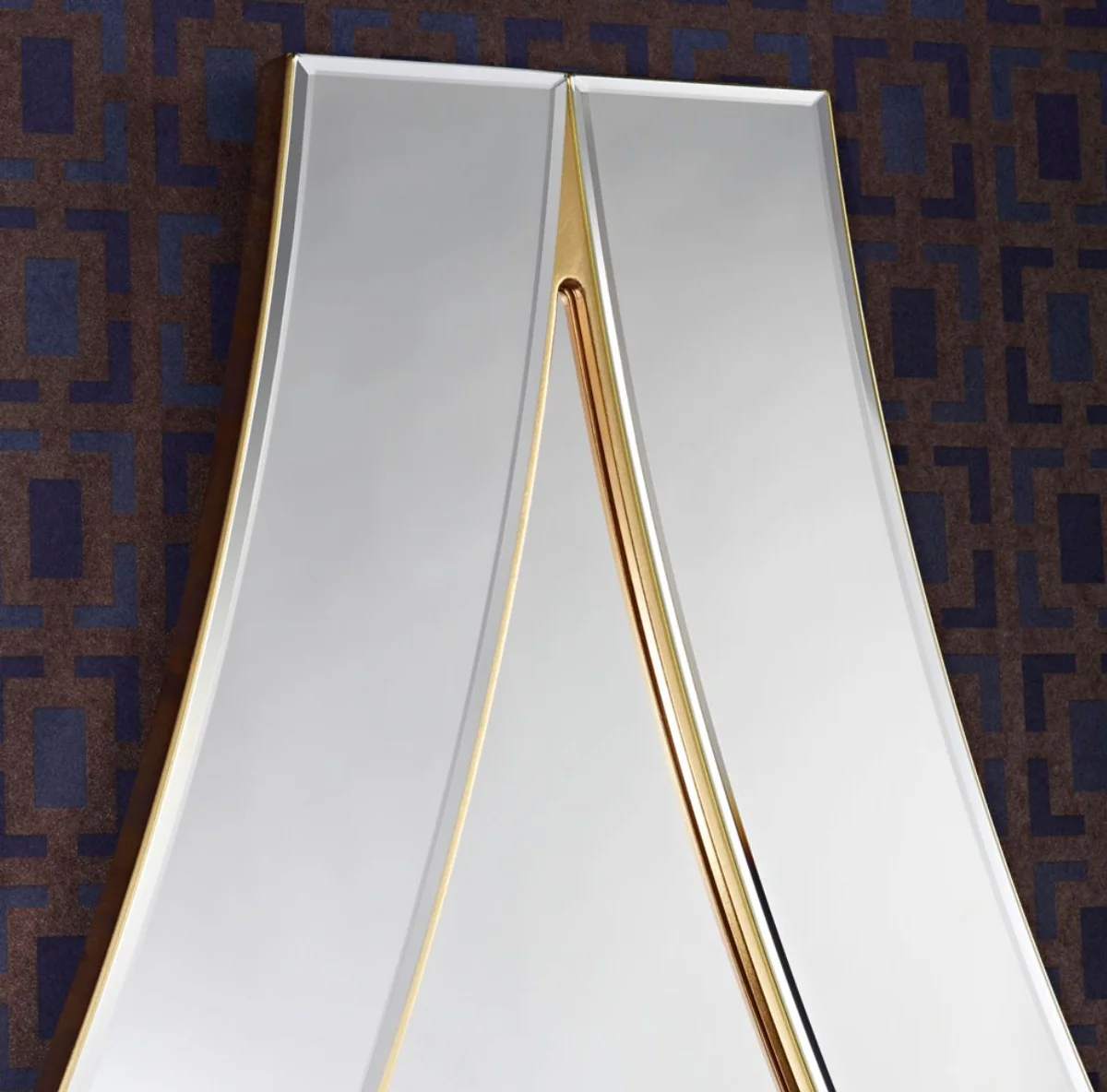 Luxury mirror / wall mirror gold 107 x H. 151 cm - luxury quality