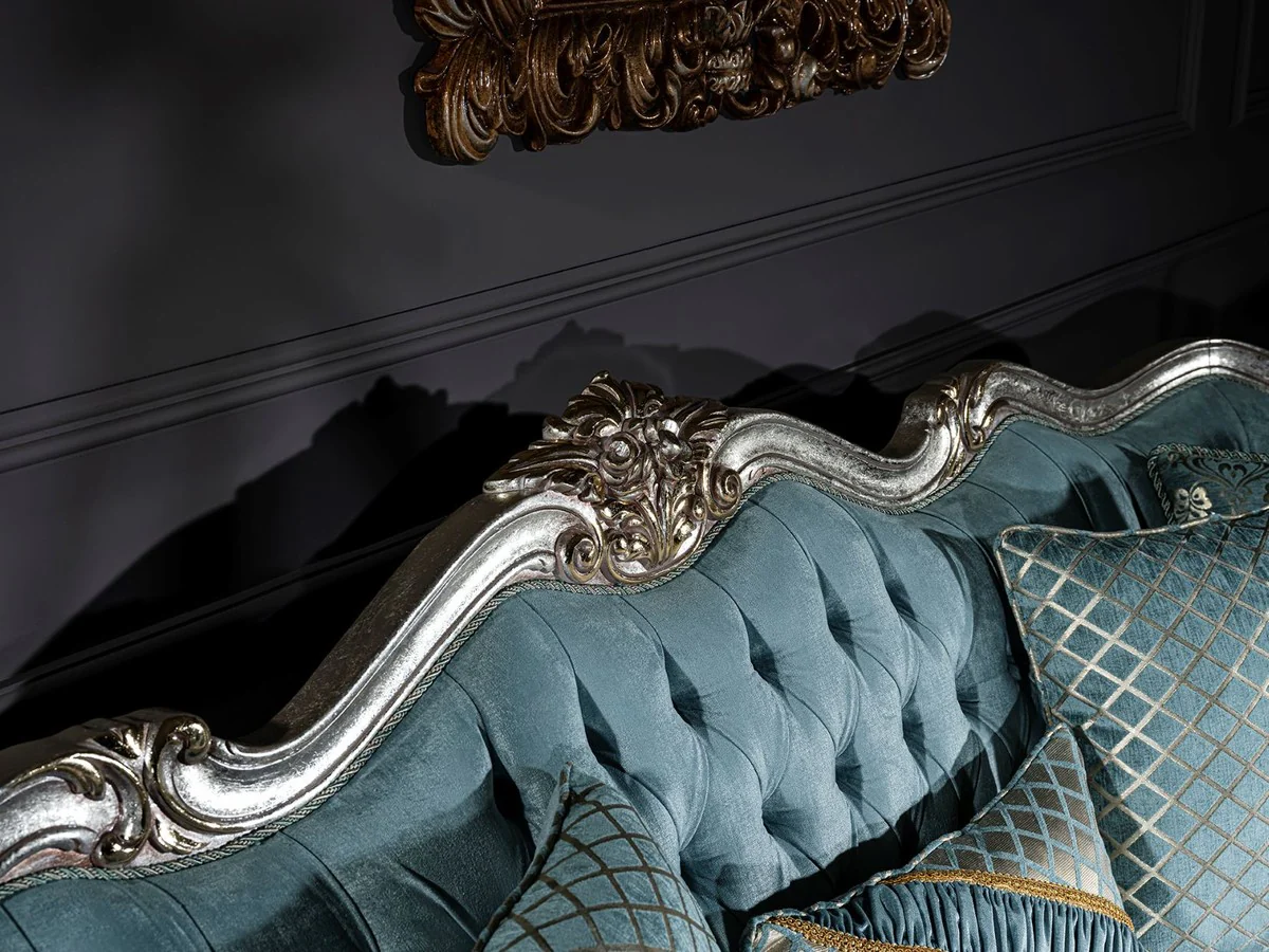 Luxury baroque sofa light blue / silver / gold 238 x 85 x H. 106 cm - living room sofa with elegant pattern and decorative pillows - baroque living room furniture