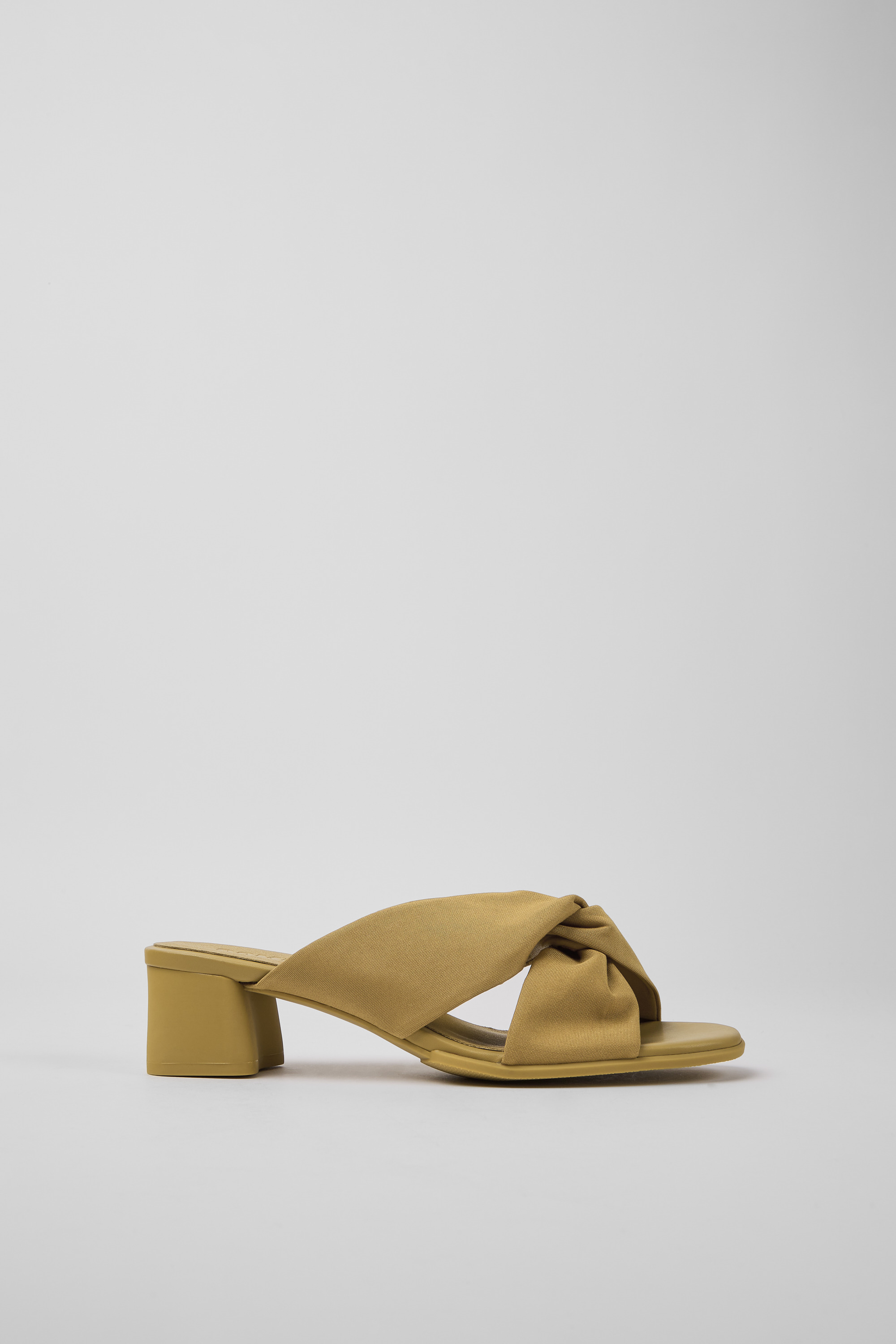 Katie - Braun recycelte PET Sandalen für Frauen