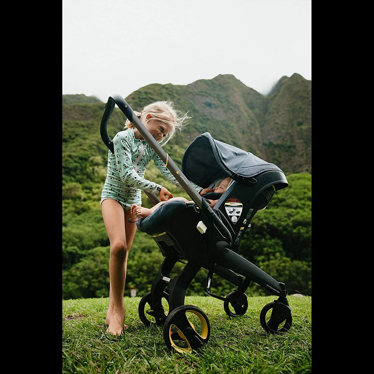 Kindersitz und Verriegelungsbasis – nach hinten gerichtet, Autositz zum Kinderwagen in Sekundenschnelle – US-Version, Nitro Black