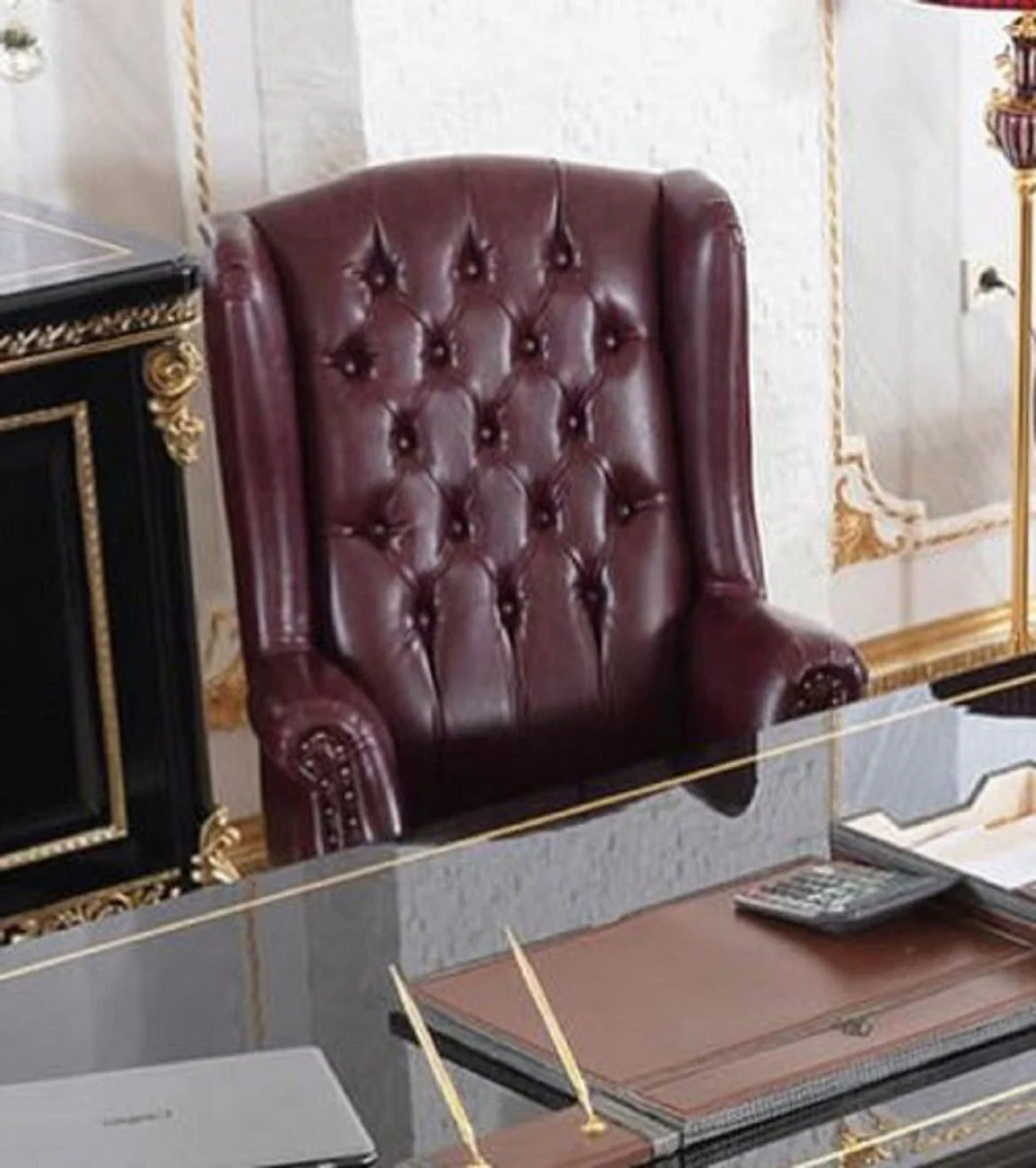 is a Europe-wide renowned producer and distributor of baroque furniture and luxury decorative items