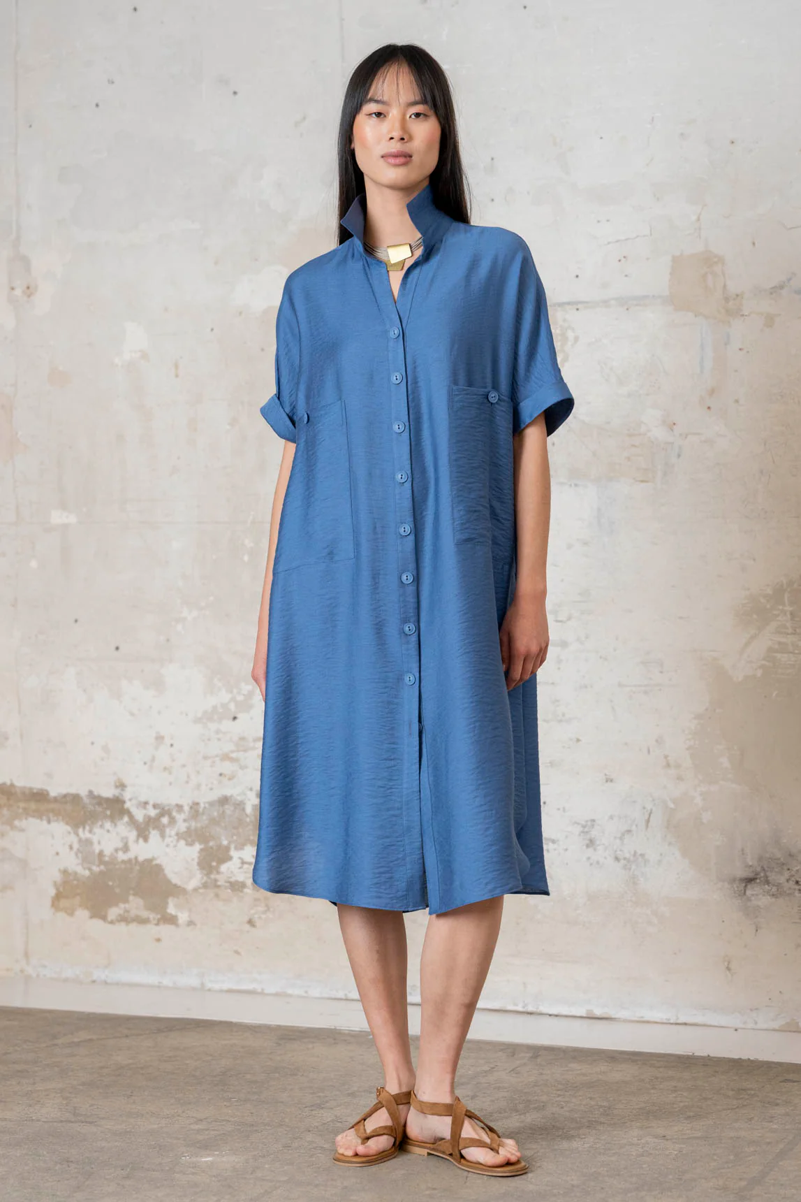 Blaues Calcata-Kleid von Rivera-Spanien