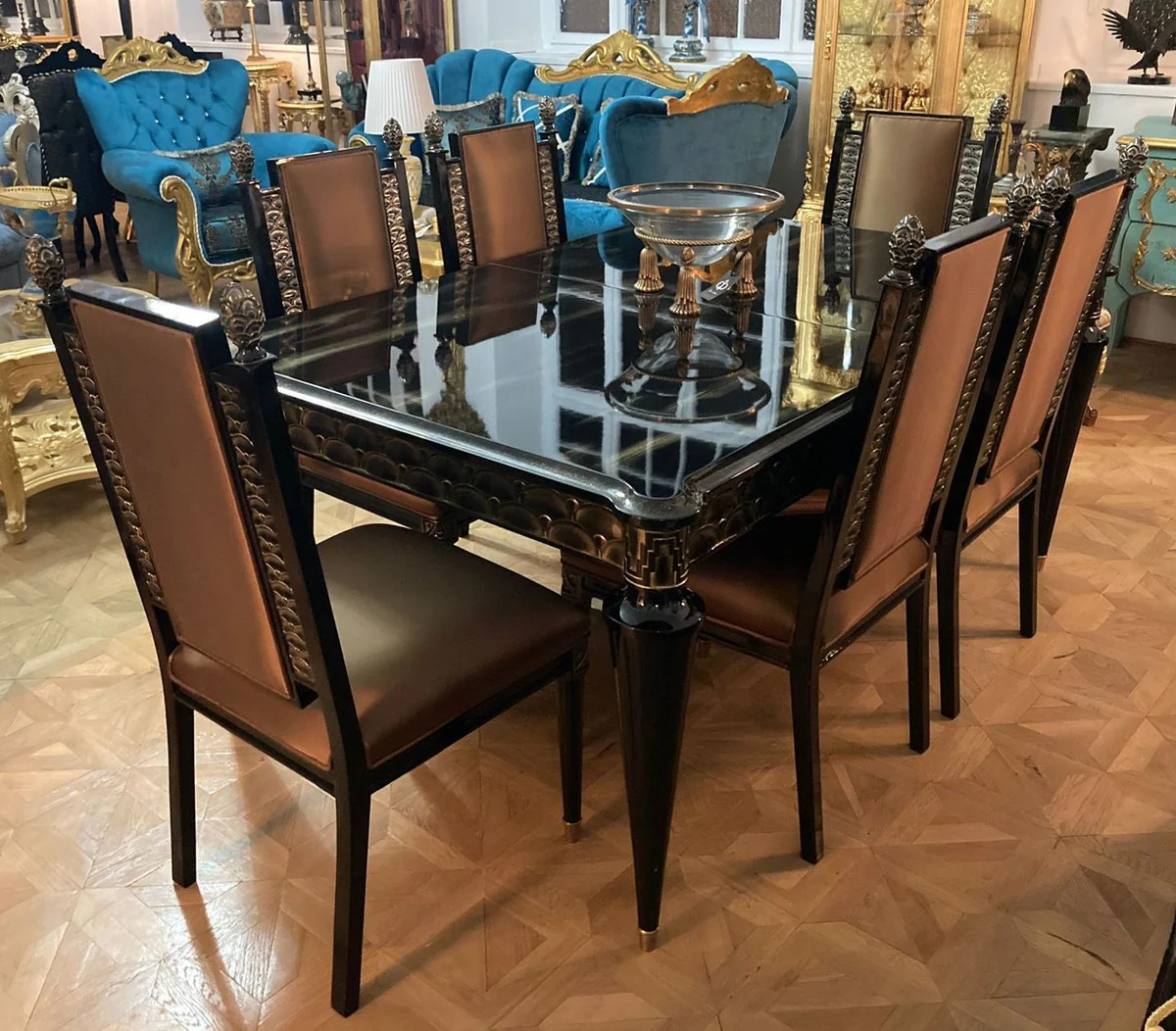 Luxury Baroque dining room set gold / black - 1 extendable Baroque dining table & 6 Baroque dining room chairs - Baroque dining room furniture - Luxury furniture in Baroque style - Noble & magnificent
