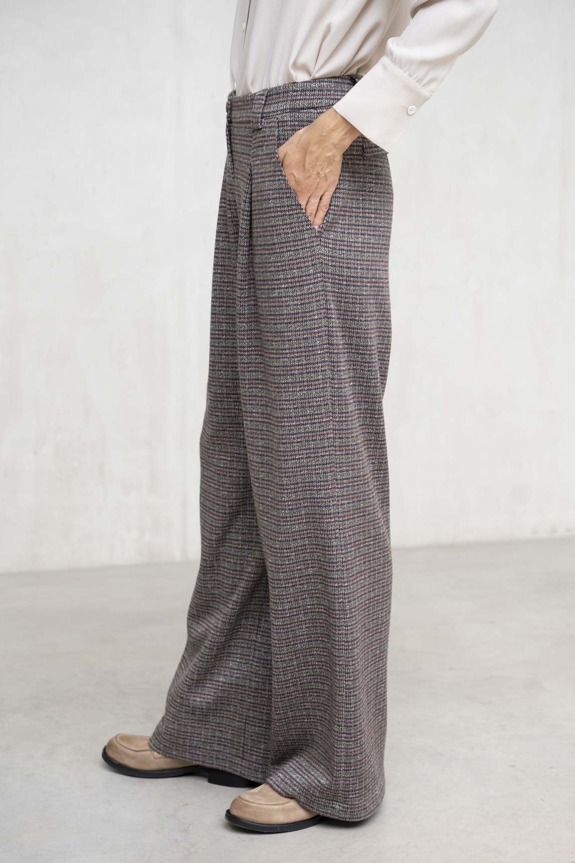 Rivera-Spanien Burgunderrot karierte Cuccio-Hose