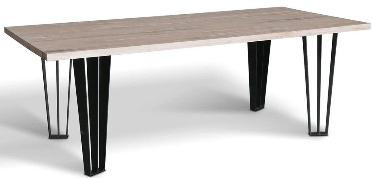 Solid wood dining table in an authentic rustic look - Various colors & sizes - Rectangular kitchen table with solid oak table top and metal legs