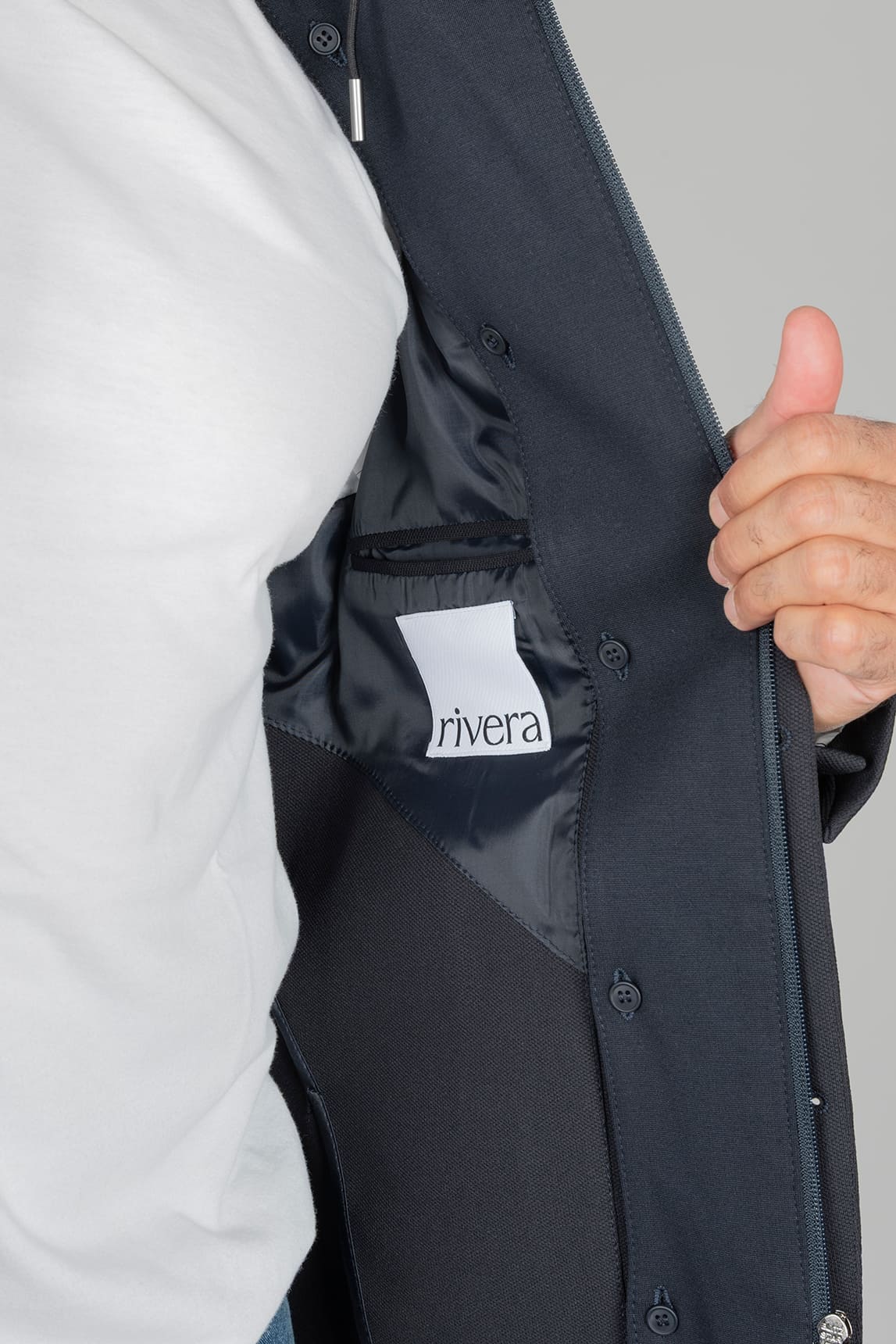 Rivera-Spanien Marineblaue Kapuzenjacke