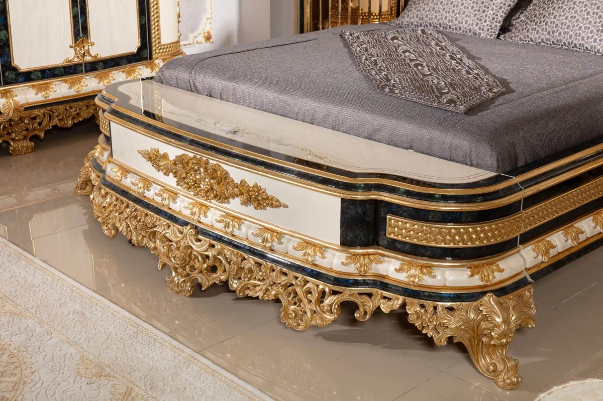 Luxury baroque double bed gold / white / blue / gold - magnificent solid wood bed with mirrored headboard - bedroom furniture in baroque style - noble and magnificent