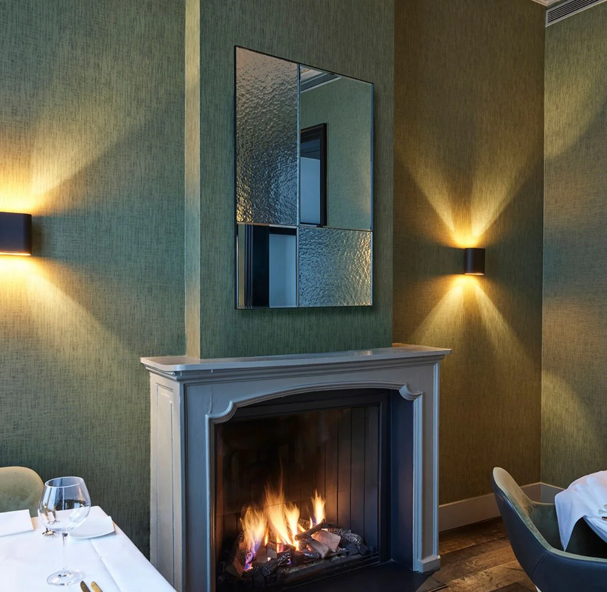 Luxury wall mirror black 80 x 2 x H. 120 cm - Hotel & Restaurant Mirror - Luxury Collection