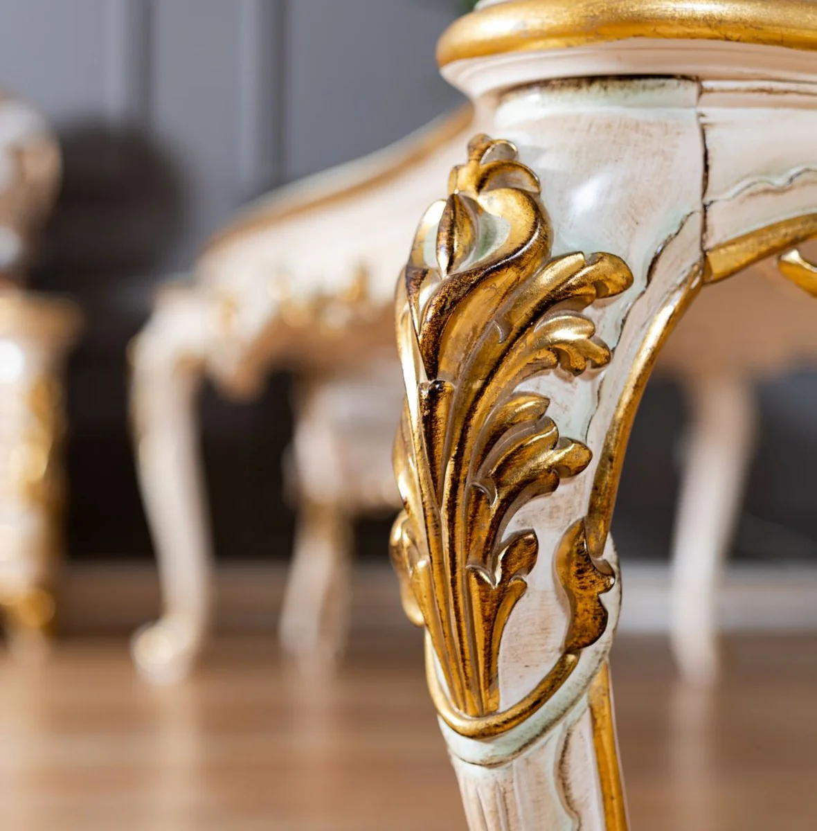 Pompöös by Luxury Baroque Dining Room Set Provence Beige / White / Gold - Pompöös Baroque style dining room furniture designed by Harald Glööckler