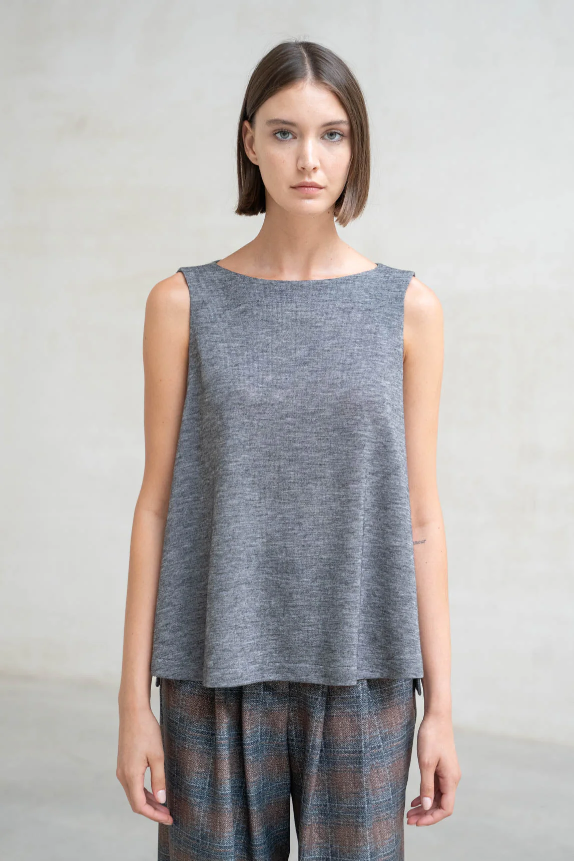 Rivera-Spanien Top Vicenza Gris