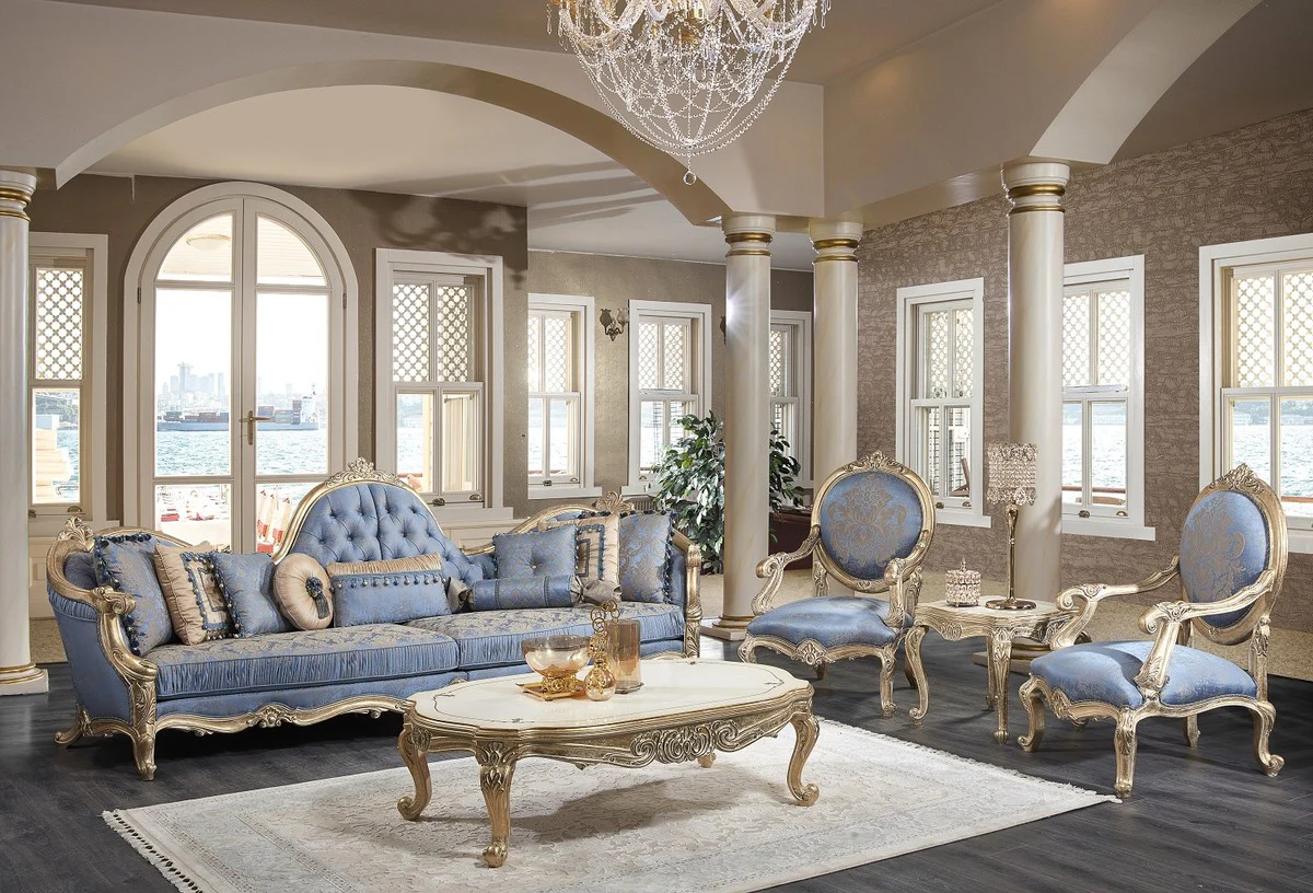 Luxus Barock Wohnzimmer Set Hellblau / Weiß / Antik Gold - 2 Sofas & 2 Sessel & 1 Couchtisch & 2 Beistelltische - Barock Wohnzimmer Möbel - Edel & Prunkvoll