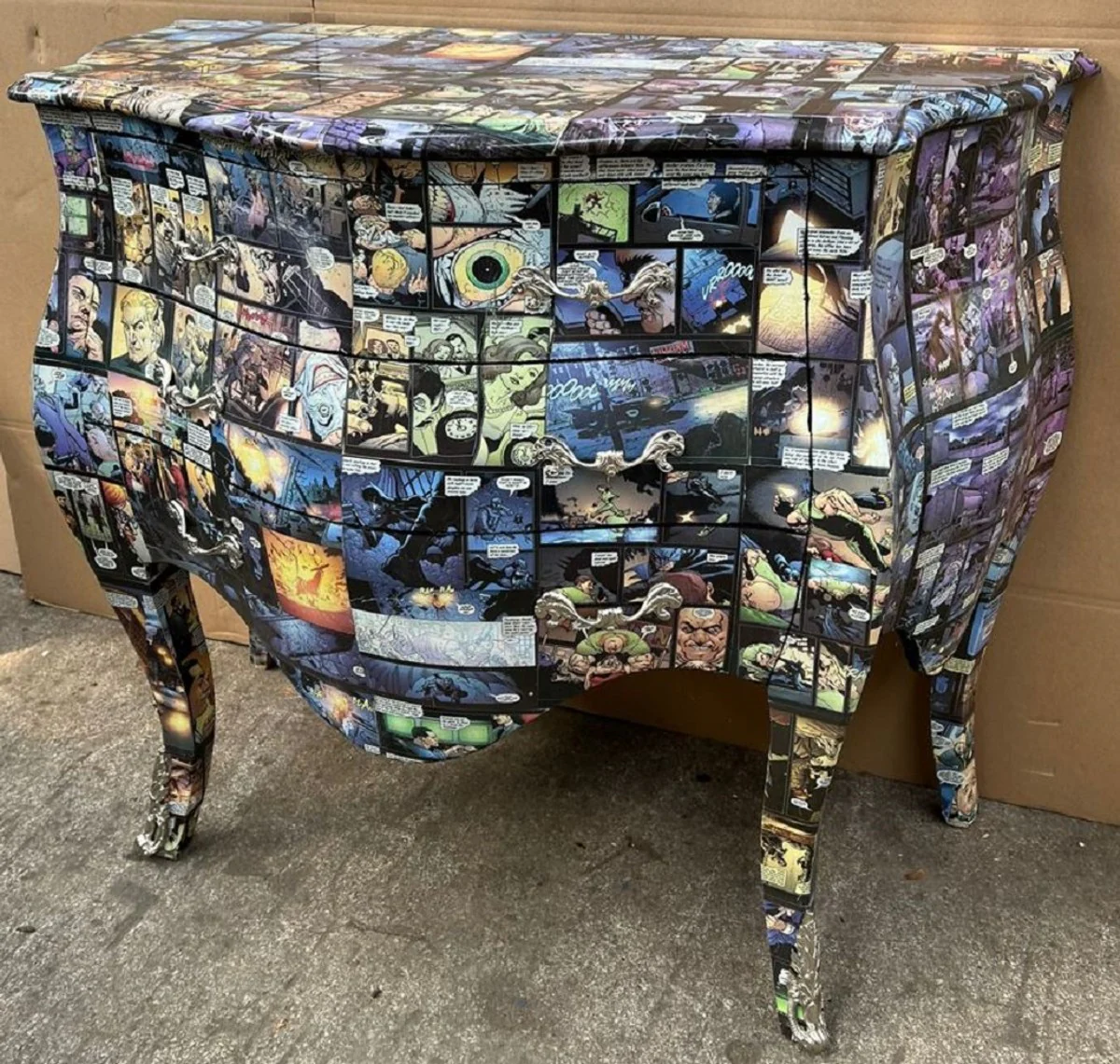 Baroque chest of drawers with 3 drawers and comic design, multicolored - Handcrafted solid wood chest of drawers in Baroque style - Handcrafted Baroque furniture - Noble & magnificent