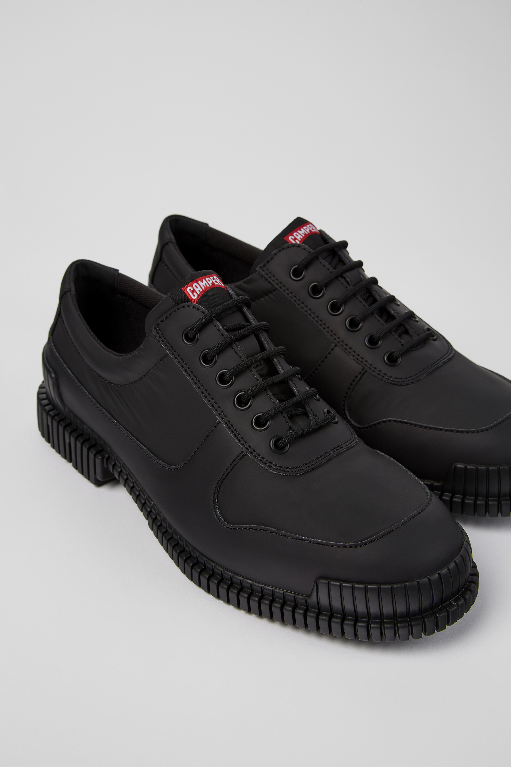 Pix - Schwarzes Leder und recycelte PET Schuhe für Herren