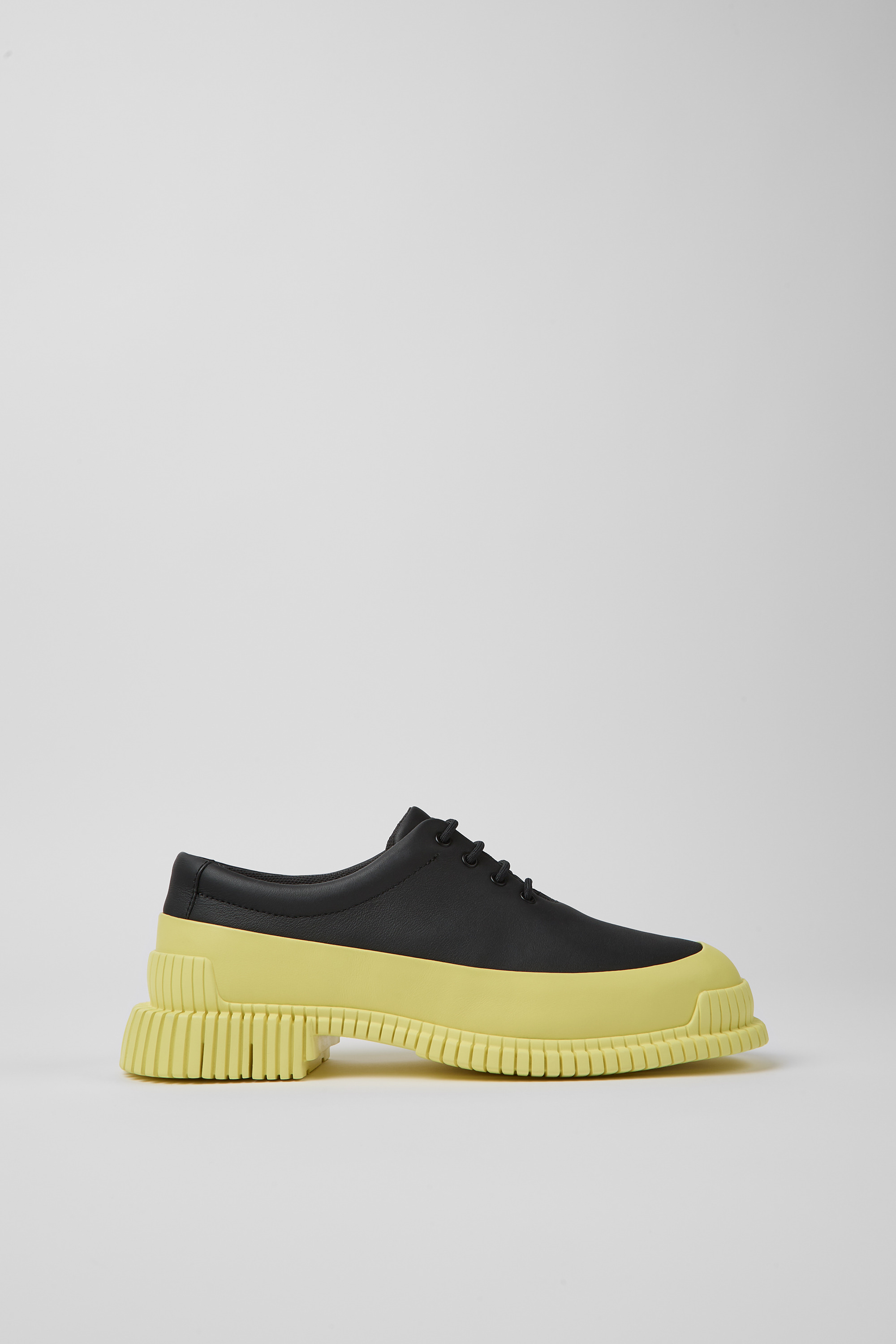 Pix - Schwarze und gelbe Leder Spitzenschuhe für Frauen