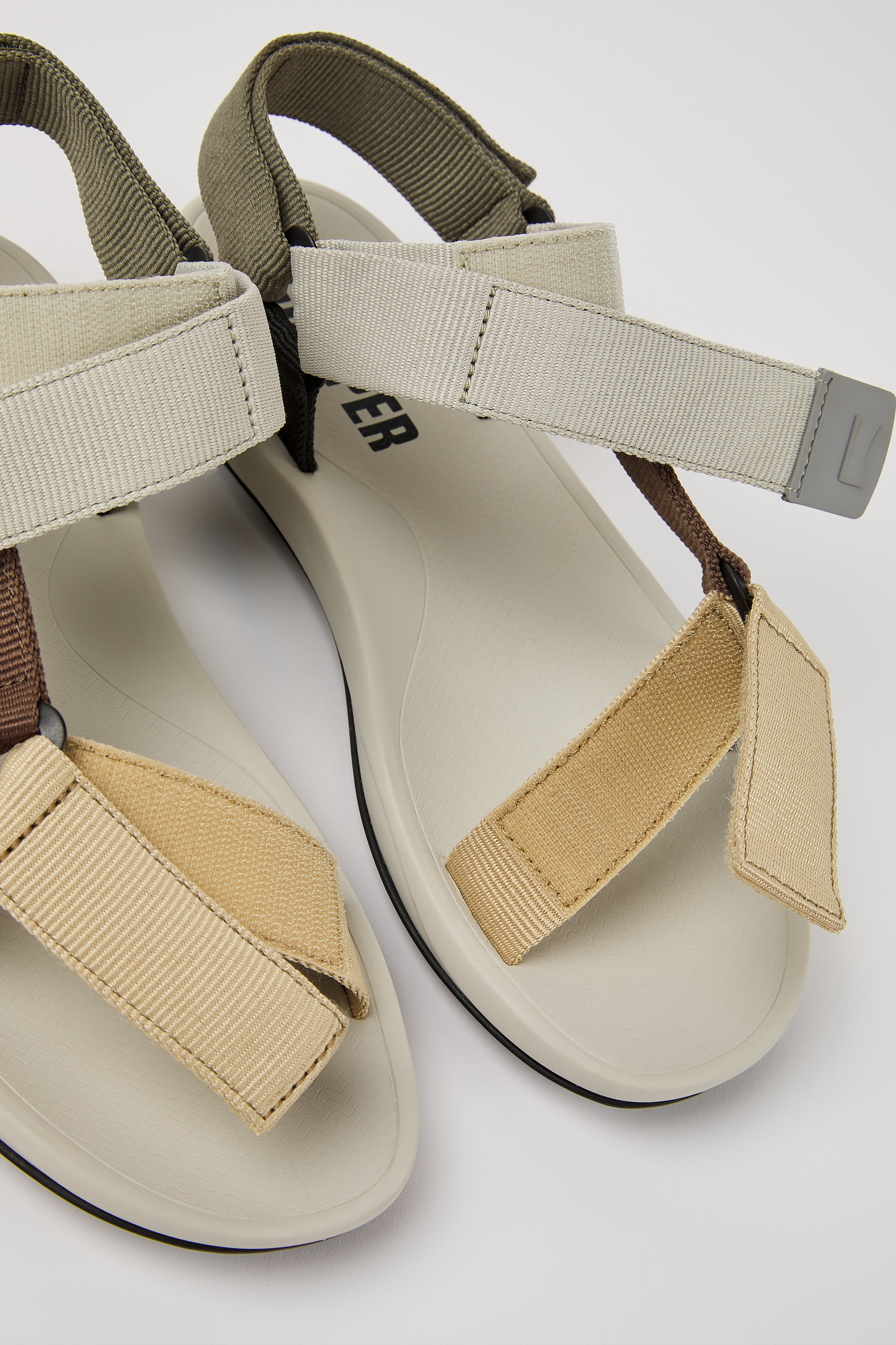 Match - Mehrfarbige textile Sandalen für Herren