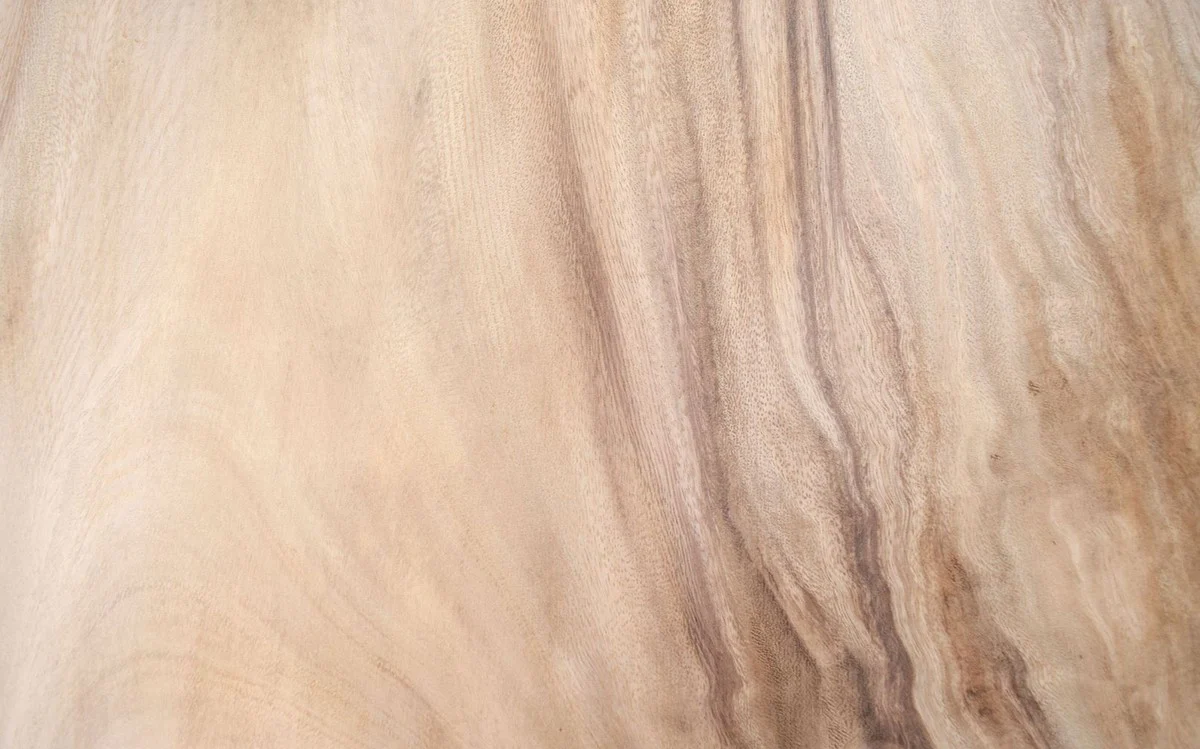 Luxury dining table with black powder-coated table legs - luxury quality