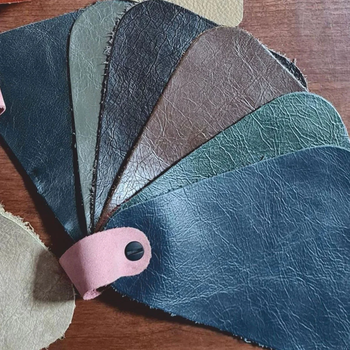 Luxury Chesterfield Leather Corner Sofa Dark Brown 293 cm - Chesterfield Furniture