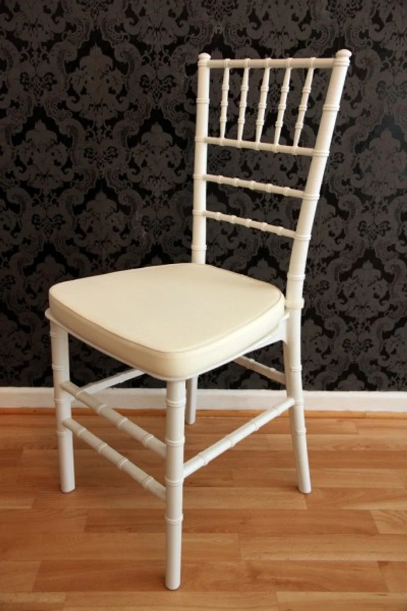 Designer acrylic chair including seat cushion white/cream - Ghost Chair white - Polycarbonate furniture - Acrylic furniture - Ghost chair