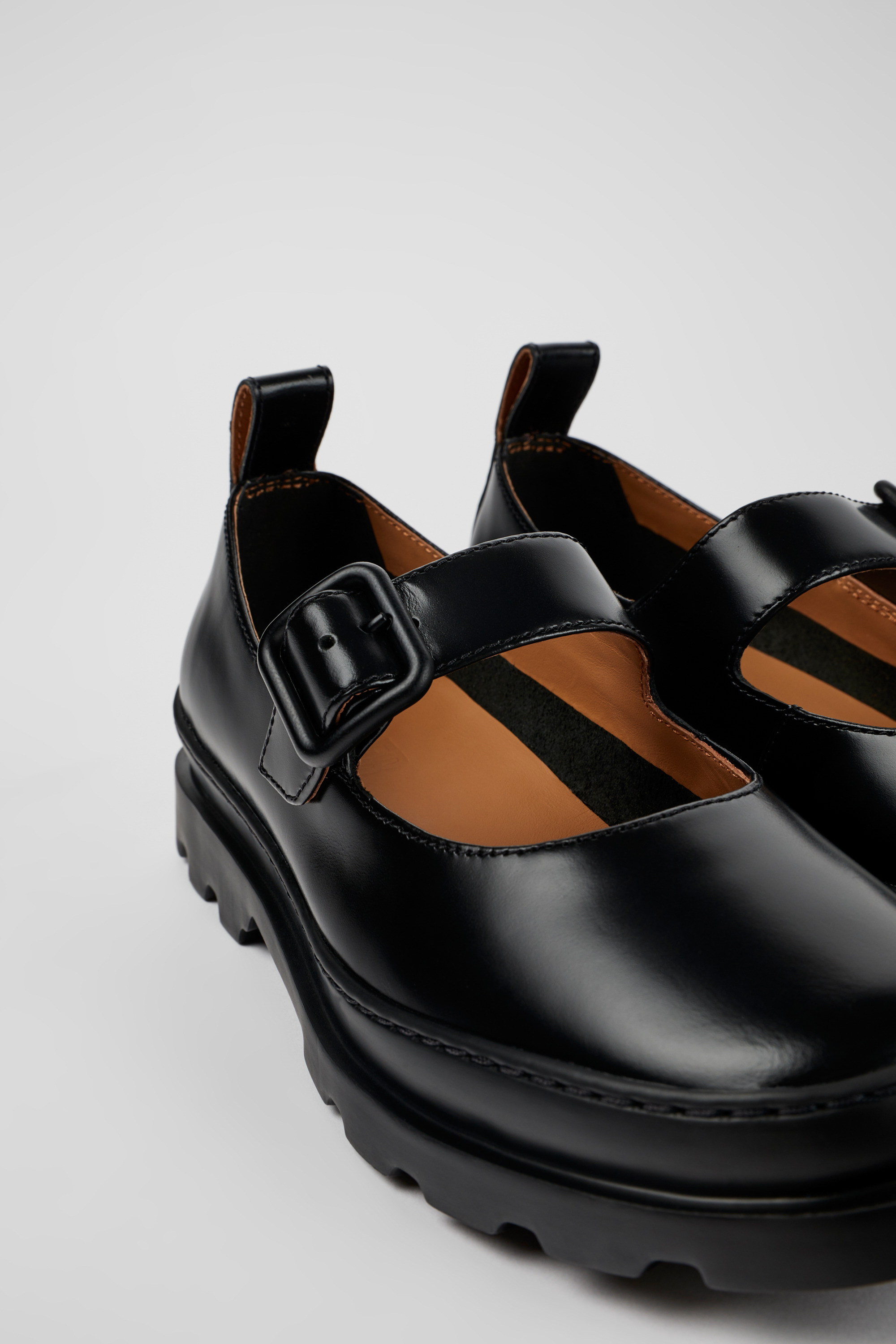 Brutus - Schwarzes Leder Mary Jane Wohnungen für Frauen