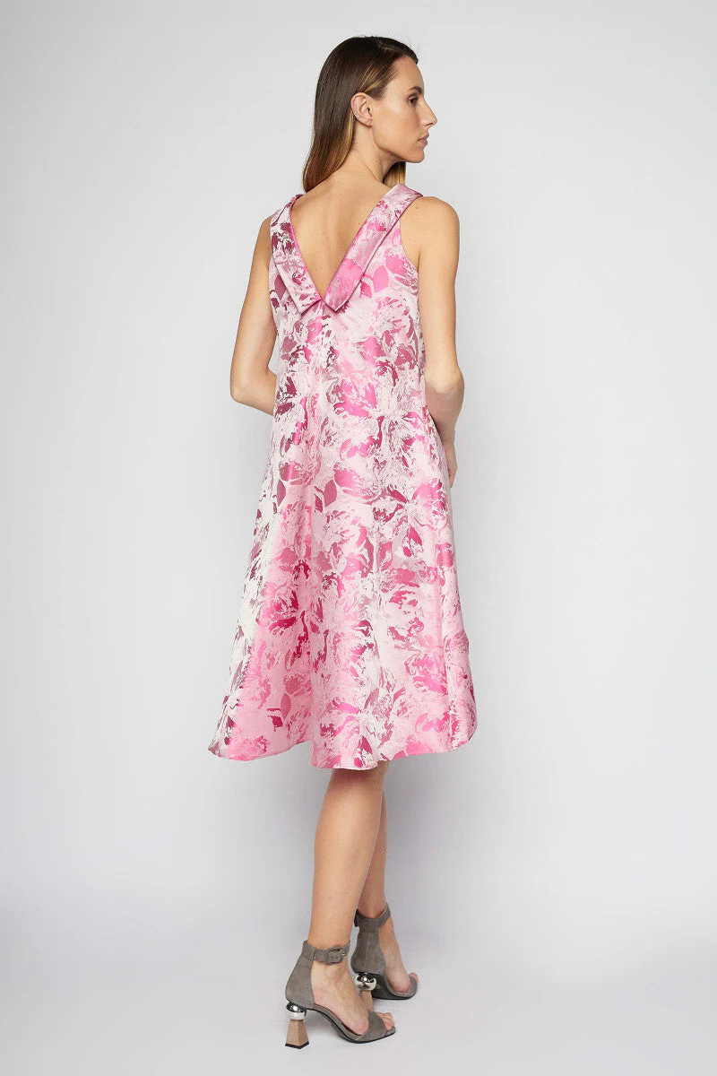 Rivera-Spain Rosa Gänseblümchenkleid