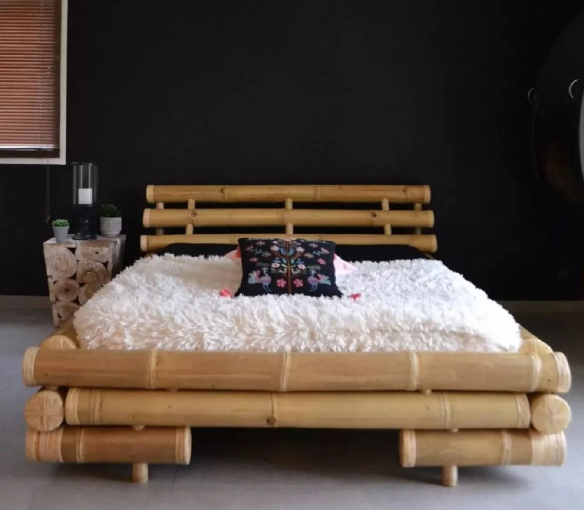 Luxury double bed natural colors 190 x 245 x H. 70 cm - Bamboo bed - Bedroom furniture - Bamboo furniture - Luxury furniture - Luxury furnishings