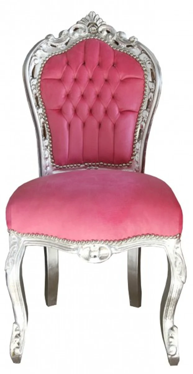 This charming garden pavilion is perfect for enjoying the outdoors. With its elegant design and natural palm roof, it provides shade and comfort. Ideal for gardens, terraces or patios, it creates a relaxing atmosphere to enjoy with family and friends