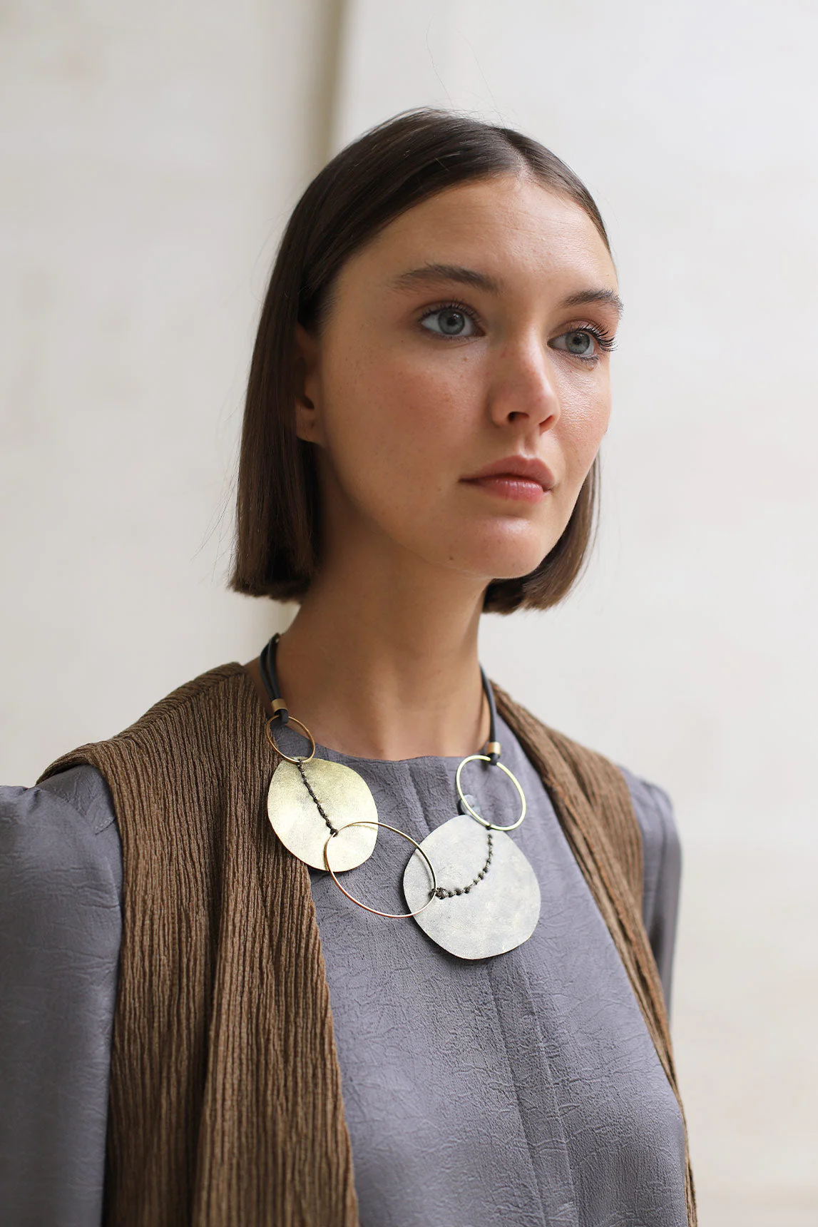 Rivera-Spanien-Halsband Nira gris FL Private Collection