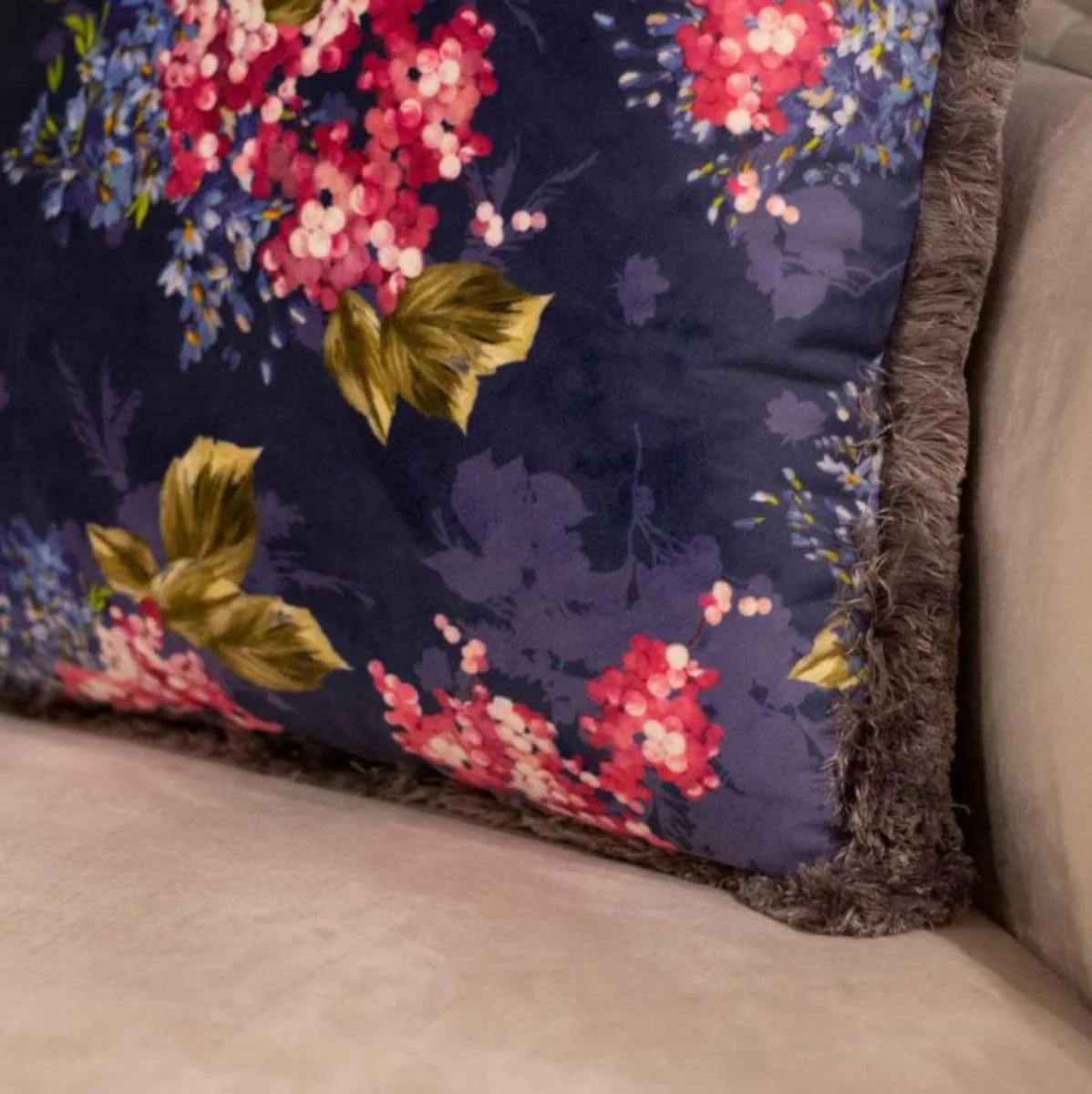 Luxury decorative cushion floral design multicolored / gray 45 x 45 cm - printed velvet cushion with fringes - decorative accessories