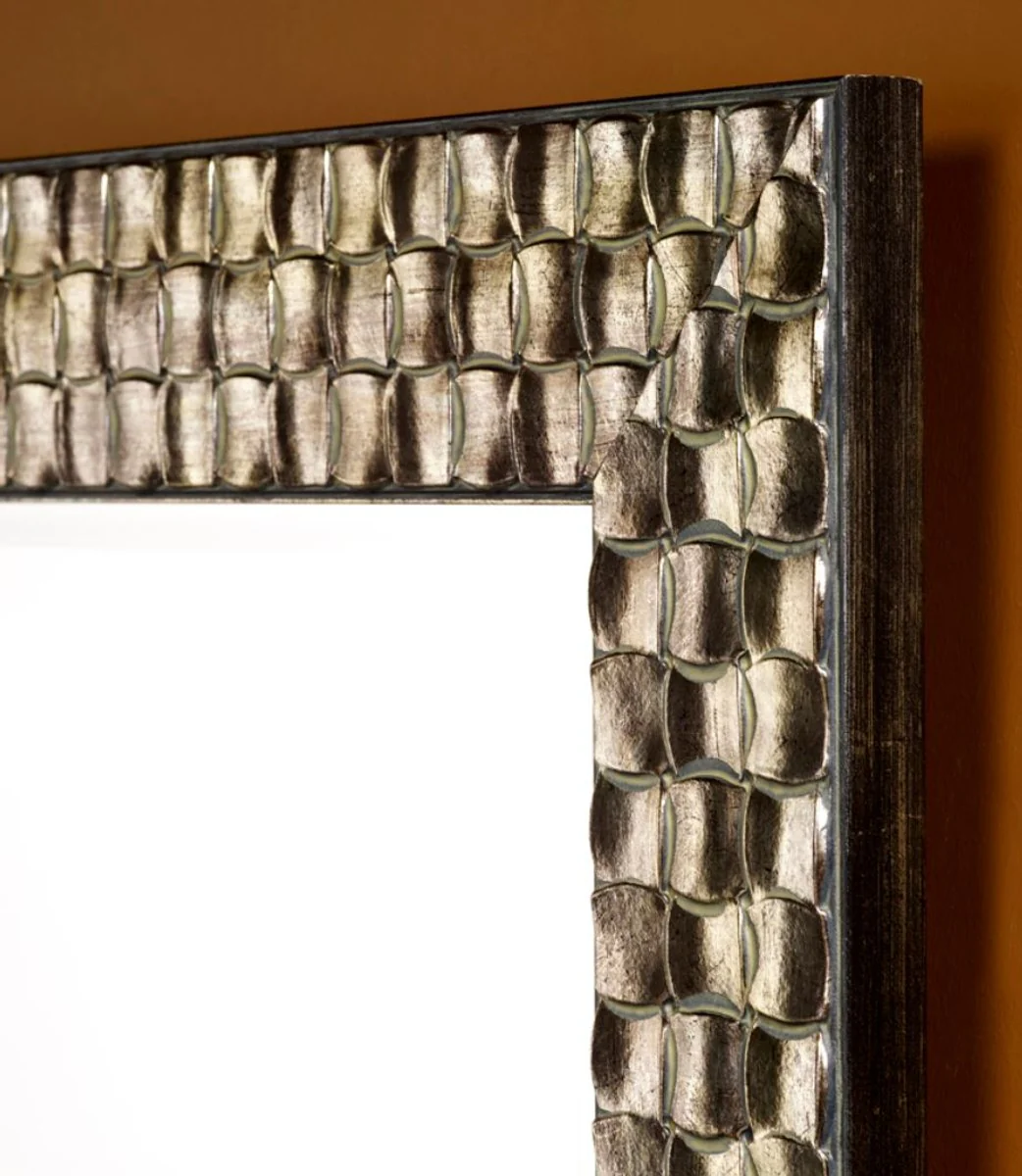 Looks very elegant and noble