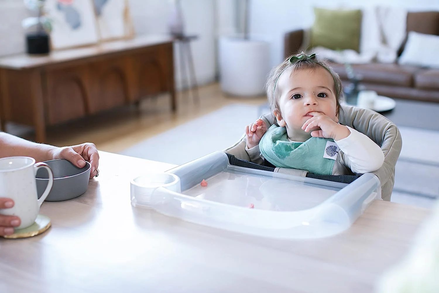 Fast Table Chair – Preisgekrönter Babyhochstuhl zum Essen und Essen – kompakt, tragbar und faltbar – hinterlässt keine Kratzer – für Babys von 6–36 Monaten und 1–3 Jahre alte Kleinkinder – Schwarz