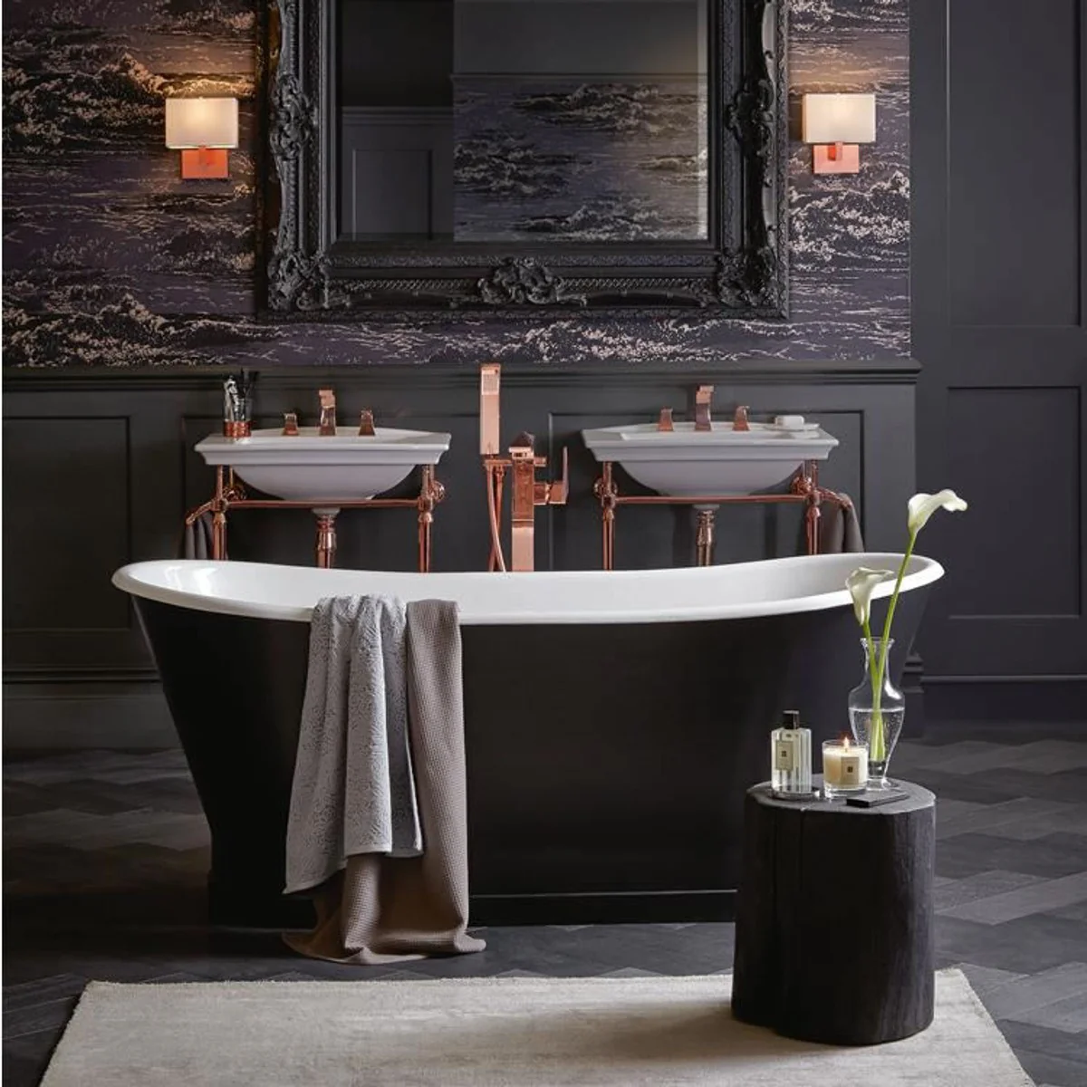 Luxury cast iron bathtub black / white 170 x 68 x H. 69.5 cm - Curved freestanding bathtub - Baroque & Art Nouveau bathroom furniture