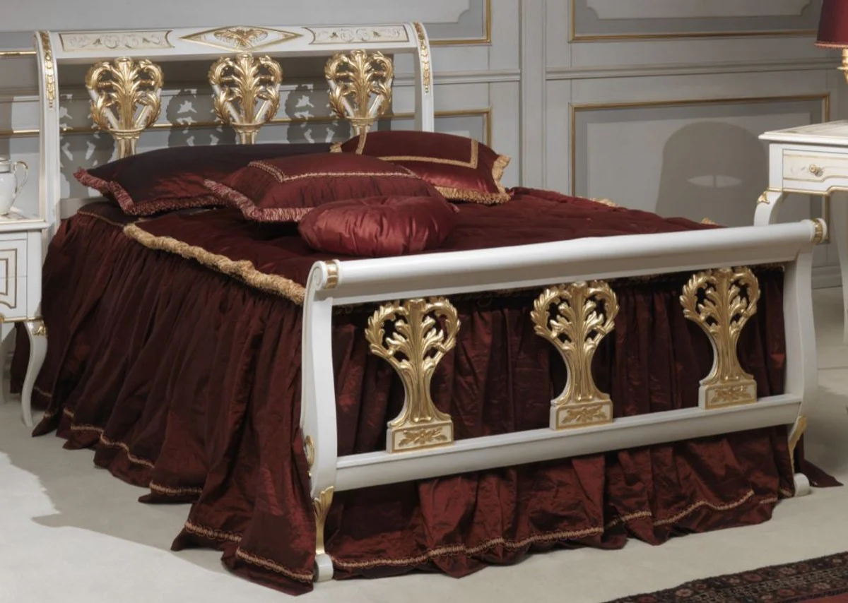 Luxury Baroque double bed white / gold 208 x 229 x H. 114 cm - Hand-carved solid wood bed - Magnificent bedroom furniture - Hotel furniture - Luxury quality - Made in Italy