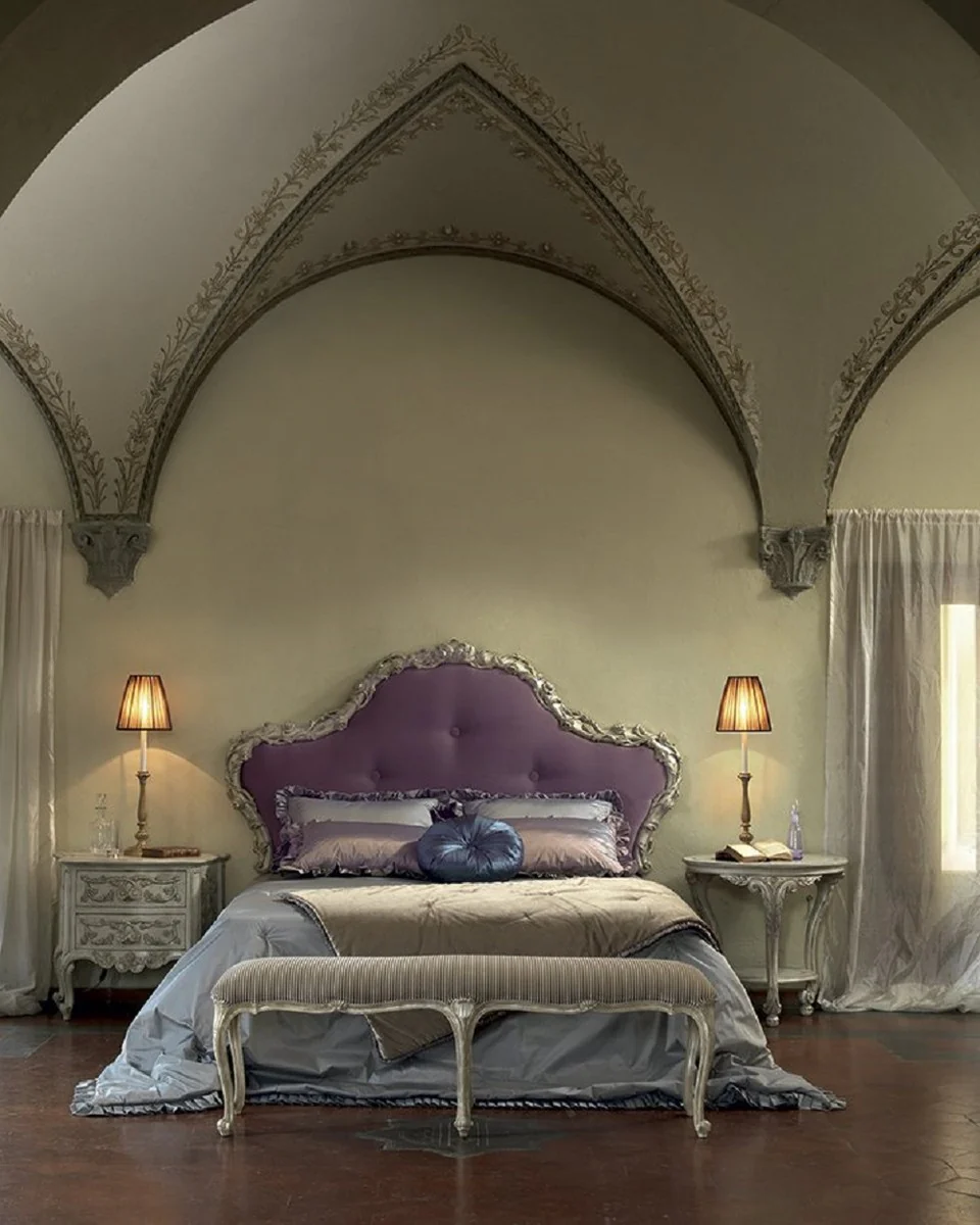 Luxury Baroque 3-legged side table antique gray