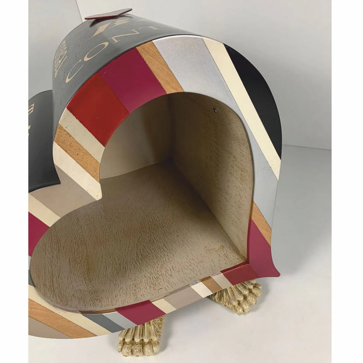 Luxury designer dog house in heart shape 45 x H. 50 cm - dog furniture