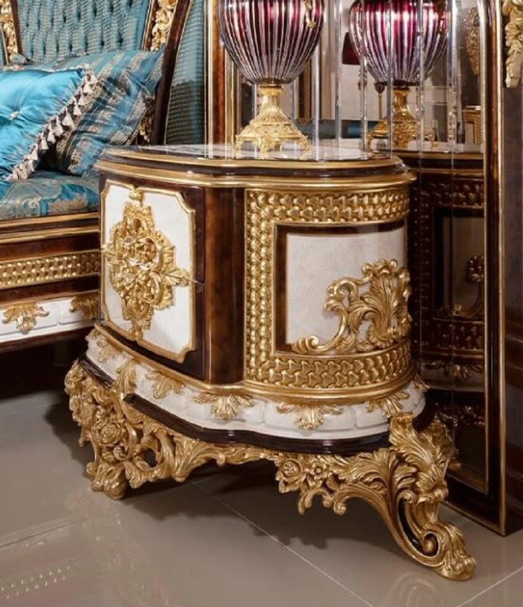 Luxury Baroque Nightstand Set White / Brown / Gold - Magnificent Solid Wood Bedside Tables - Baroque Bedroom Furniture - Noble & Magnificent