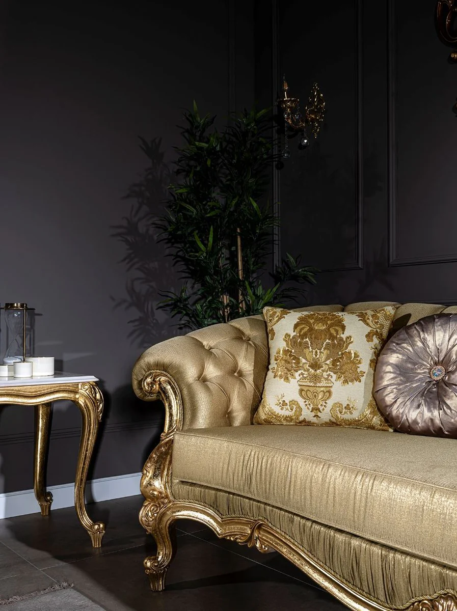 Luxury baroque sofa gold / white 268 x 110 x H. 87 cm - Magnificent living room sofa with decorative pillows - Living room furniture in the baroque style