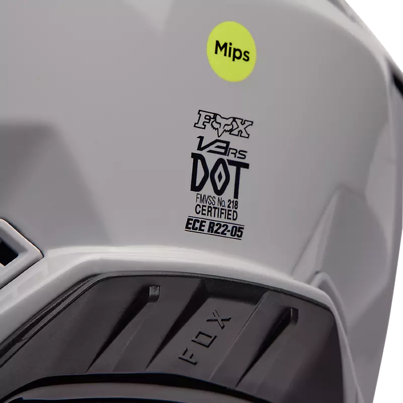 V3 RS Syz Helm (2023)