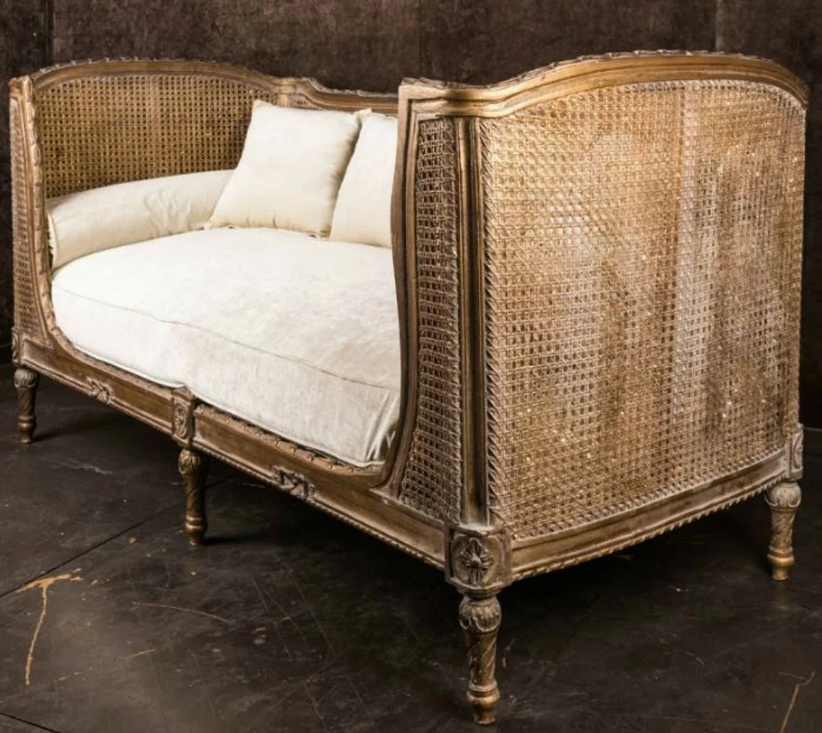 Luxury baroque sofa with cushions brown / ivory 187 x 89 x H. 103 cm - handmade sofa in antique style - living room furniture