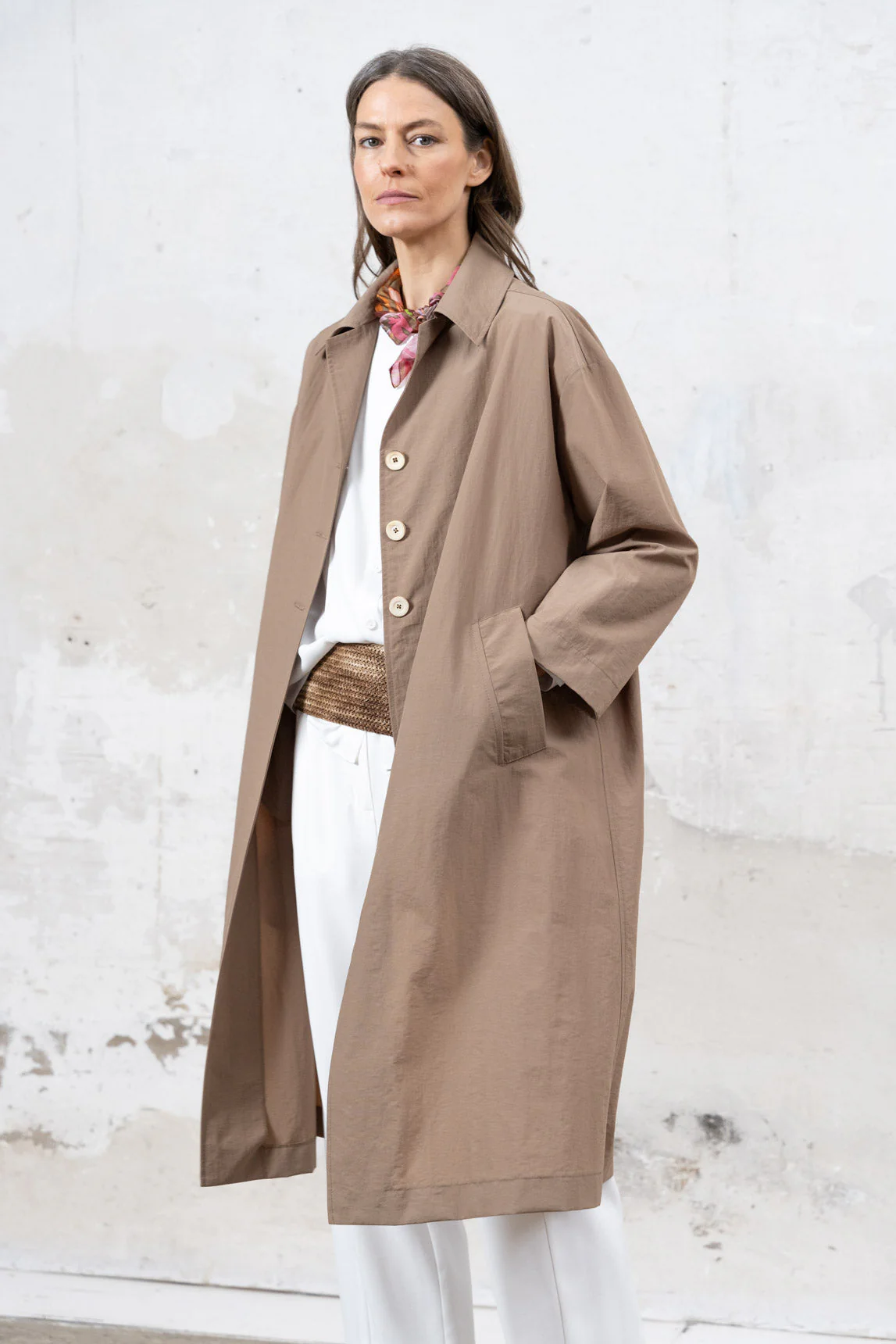 Rivera-Spanien Gabardina Elfenbeinkamel